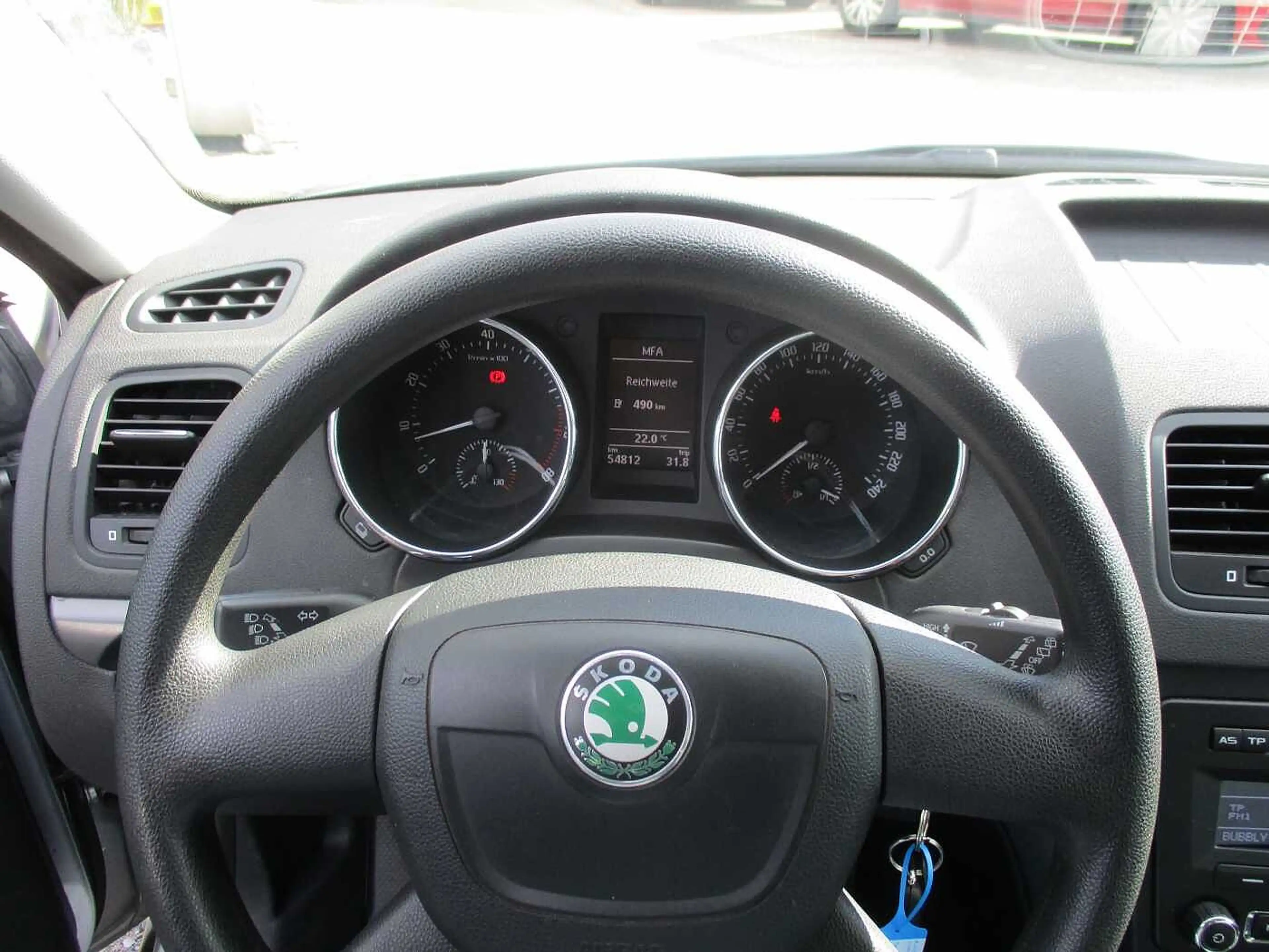 Skoda Yeti 1.2 TSI Active PLUS EDITION — photo 7