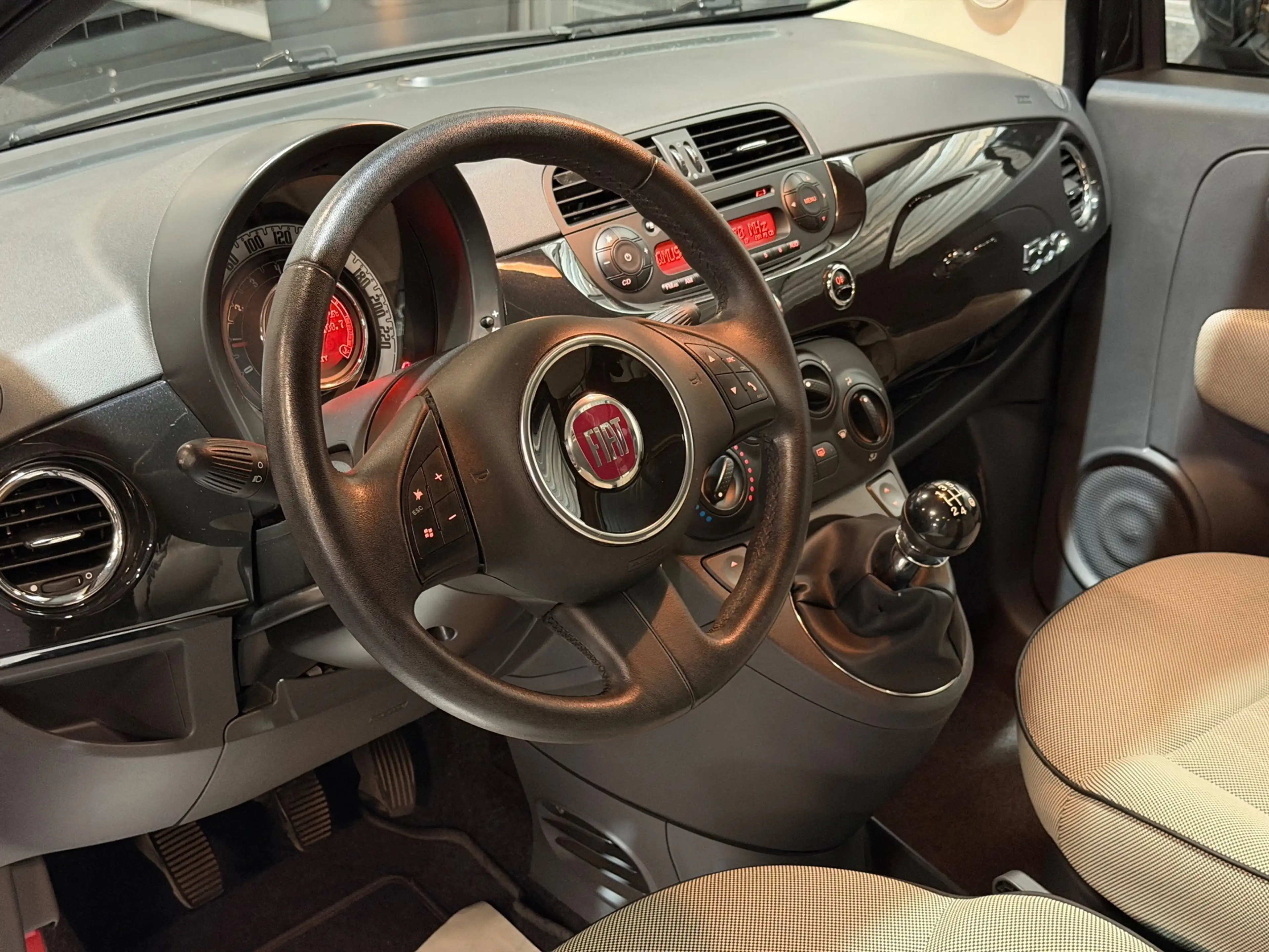 Fiat 500 1.2 Lounge 3E-EIG!/AIRCO/PANO/PDC/NAP/APK/MULTIMED — photo 2