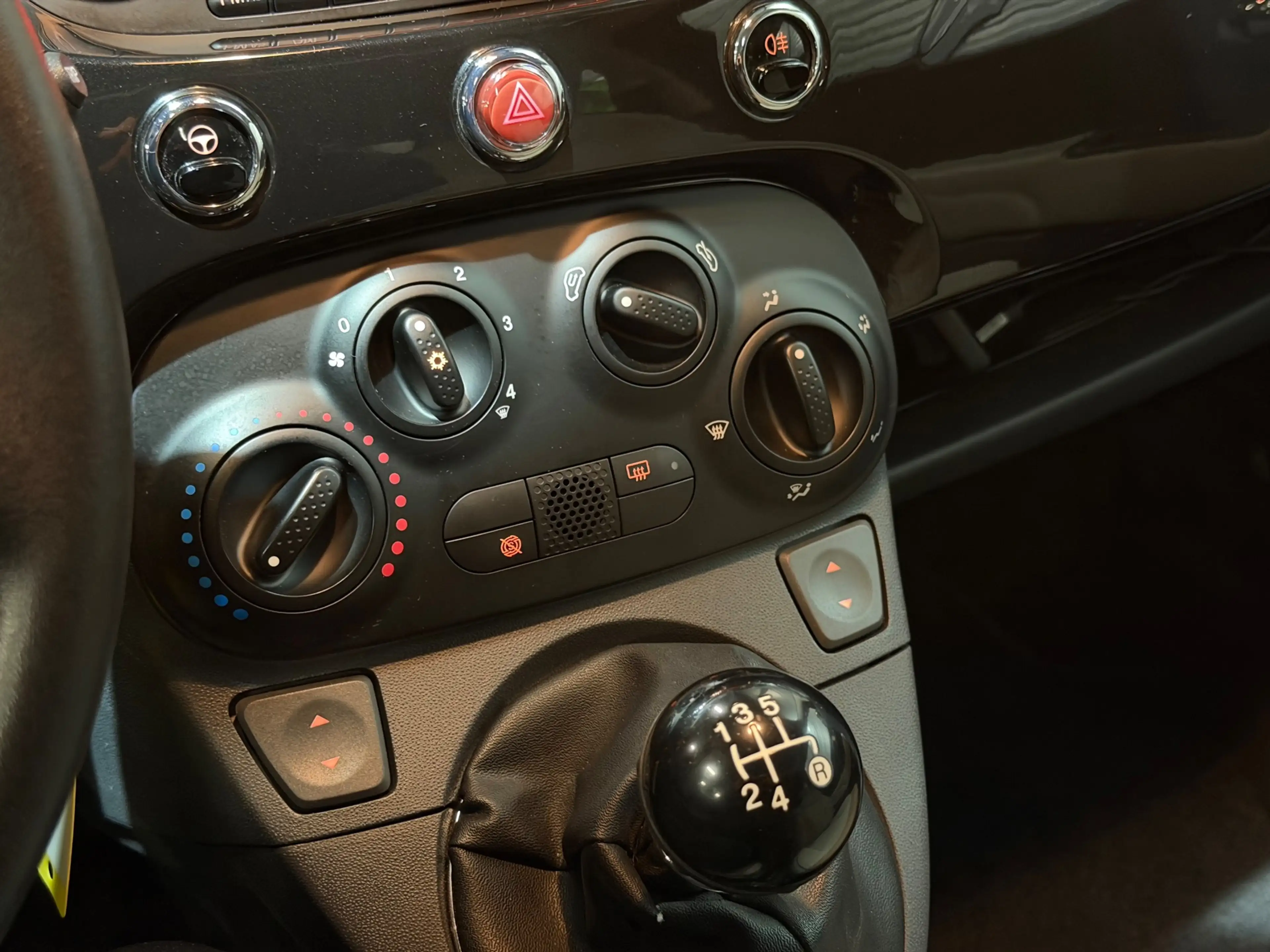 Fiat 500 1.2 Lounge 3E-EIG!/AIRCO/PANO/PDC/NAP/APK/MULTIMED — photo 14