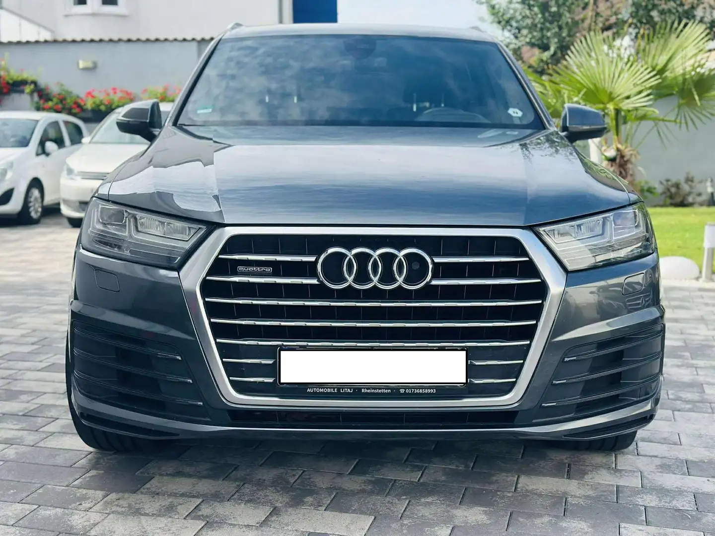 Audi Q7 3.0 TDI quattro *S-LINE* PANO* 22 ZOLL*HUD* Grau - 2