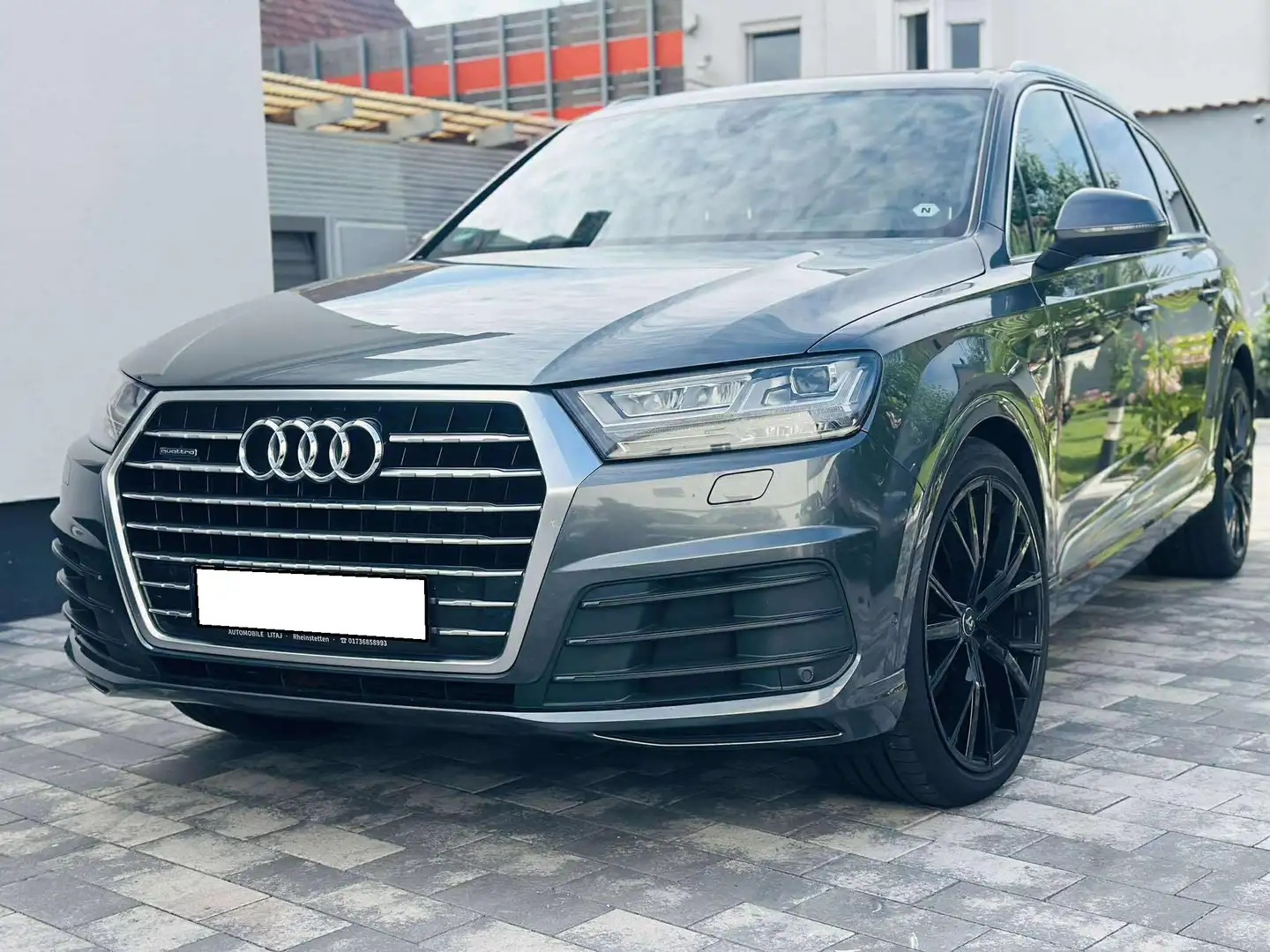 Audi Q7 3.0 TDI quattro *S-LINE* PANO* 22 ZOLL*HUD* Grau - 1