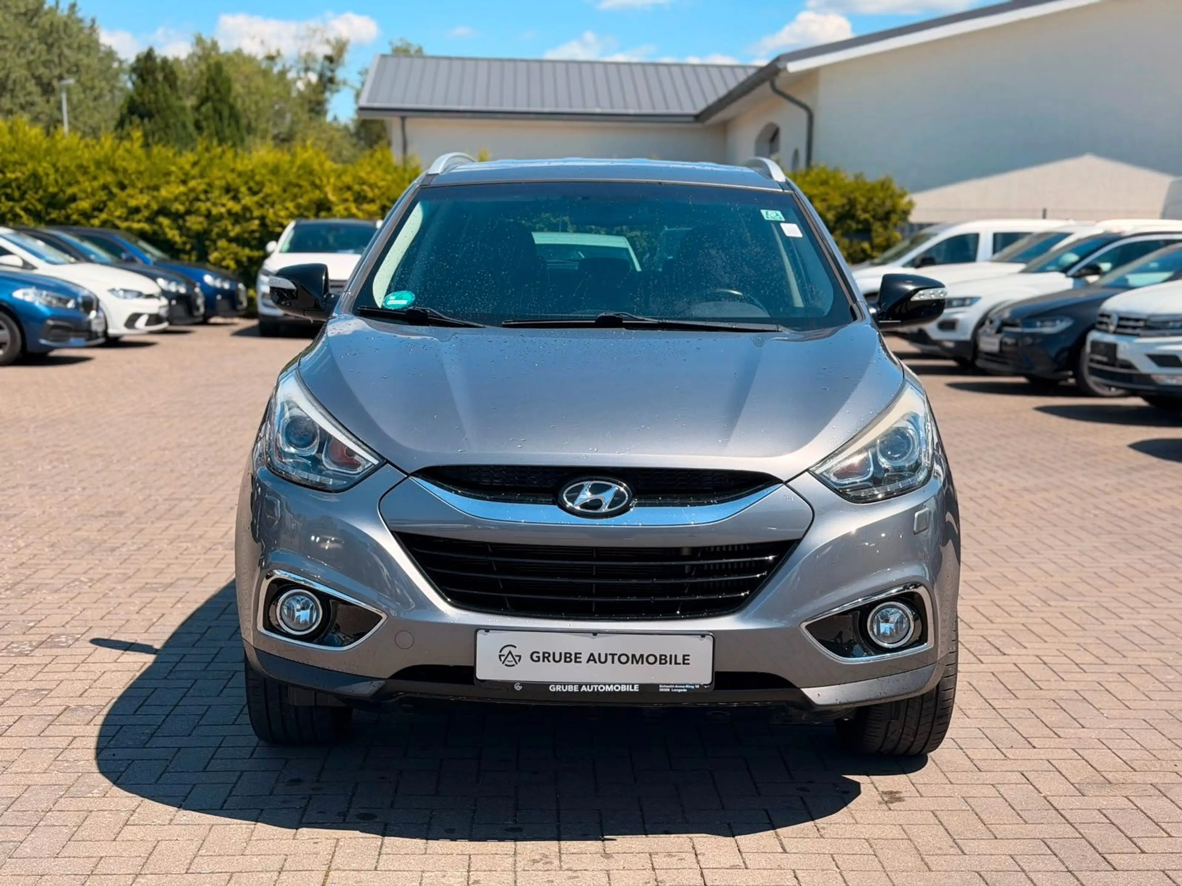 Hyundai iX35 Style/GO AWD AUTOMATIK*XENON*NAV*SHZ*CAM — photo 2