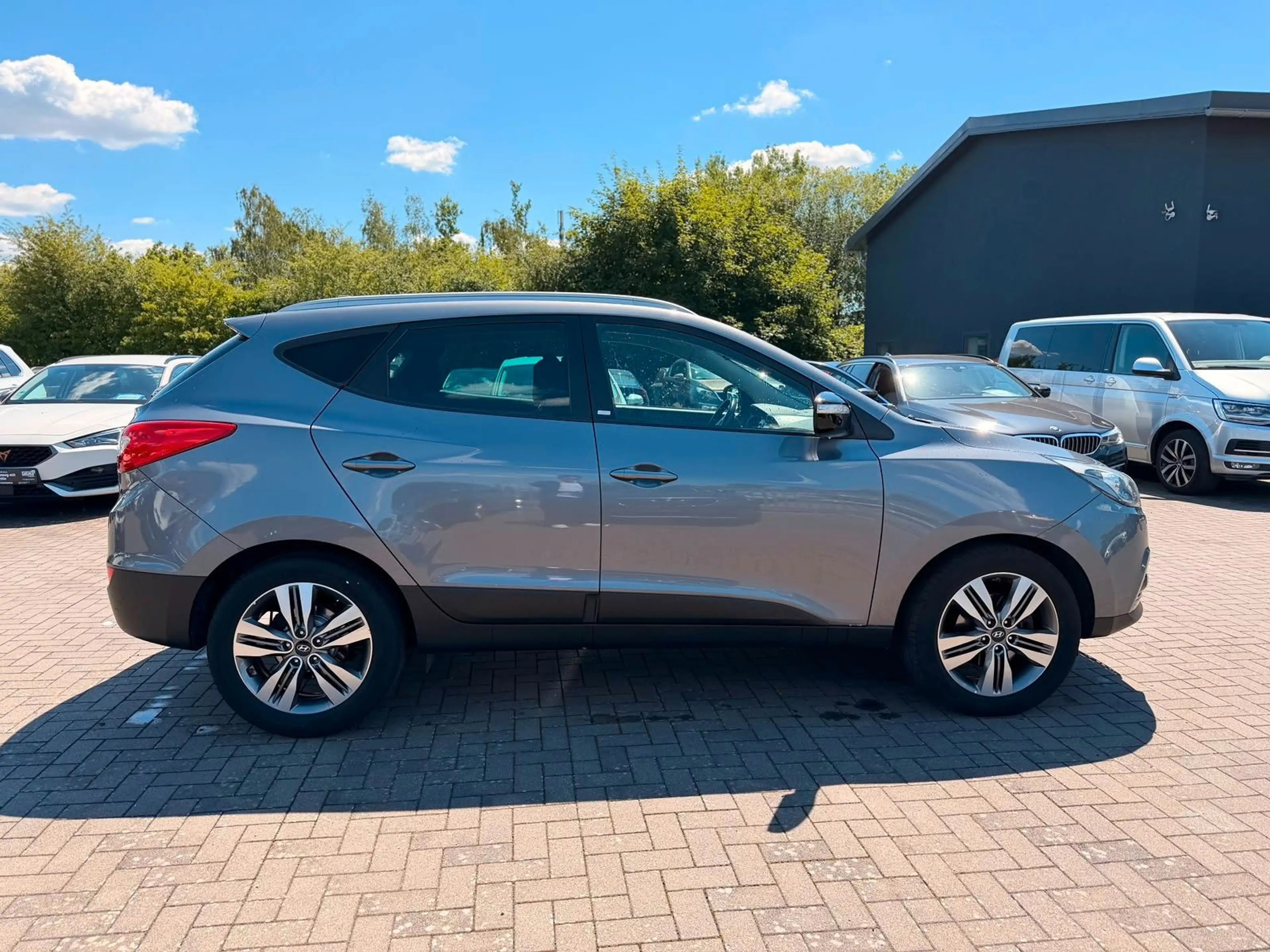 Hyundai iX35 Style/GO AWD AUTOMATIK*XENON*NAV*SHZ*CAM — photo 7