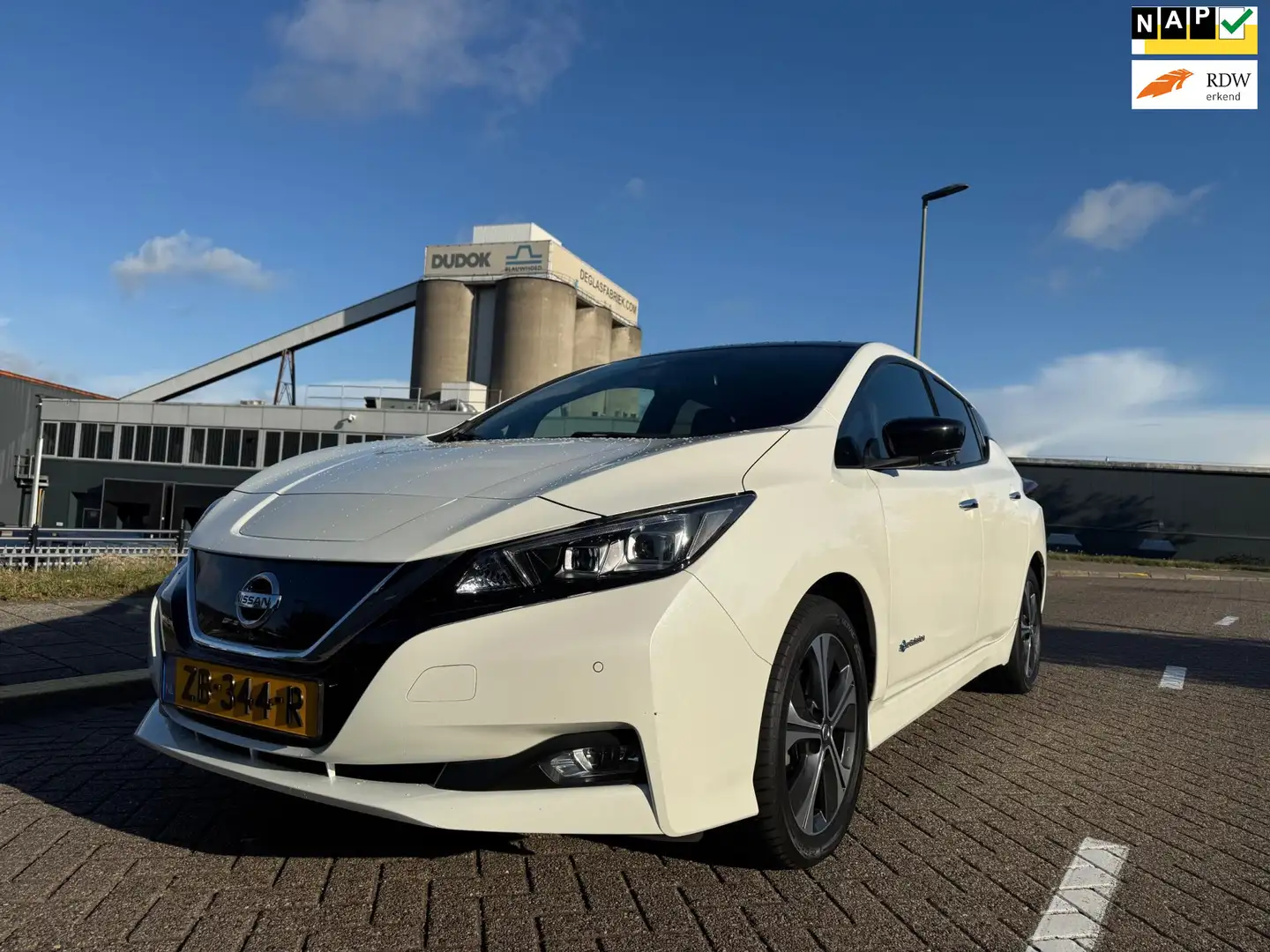Nissan Leaf Tekna 40 kWh Wit - 1