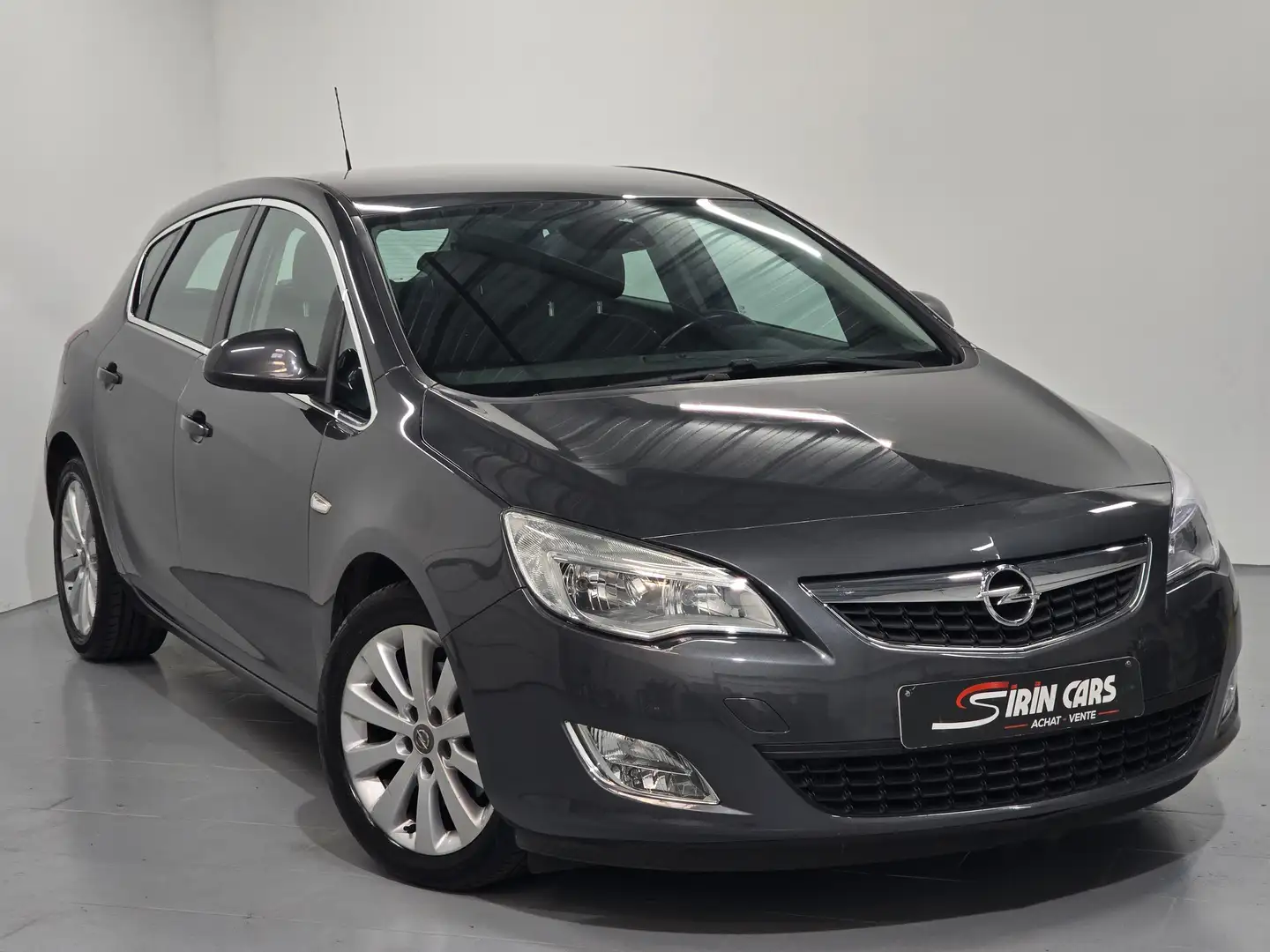 Opel Astra Euro 5 * Airco * Régulateur * Garantie 12M - 1