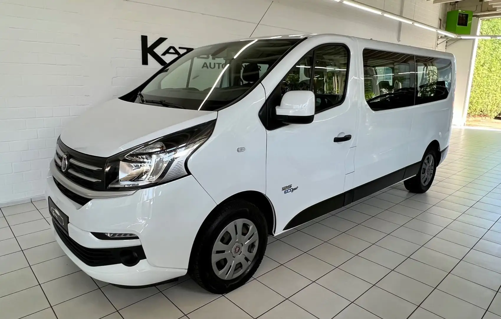 Fiat Talento L2H1 Family 9 Sitzer Ecojet Klima HU neu Weiß - 2