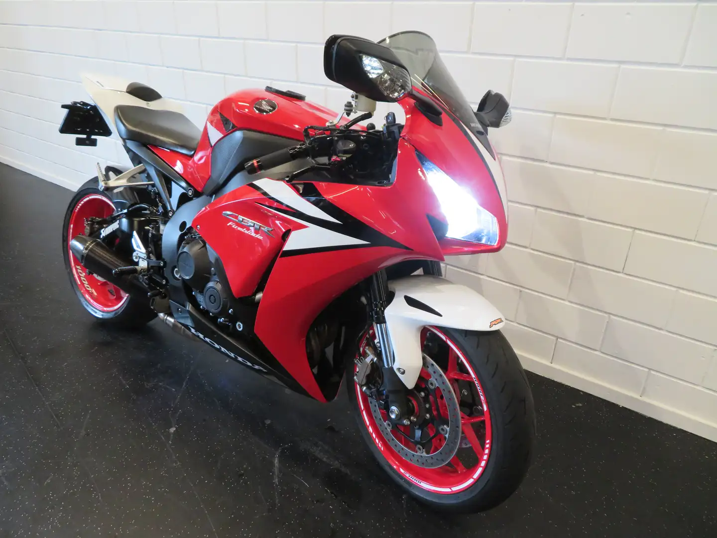 Honda CBR 1000 RR FIREBLADE PERFECT! - 2