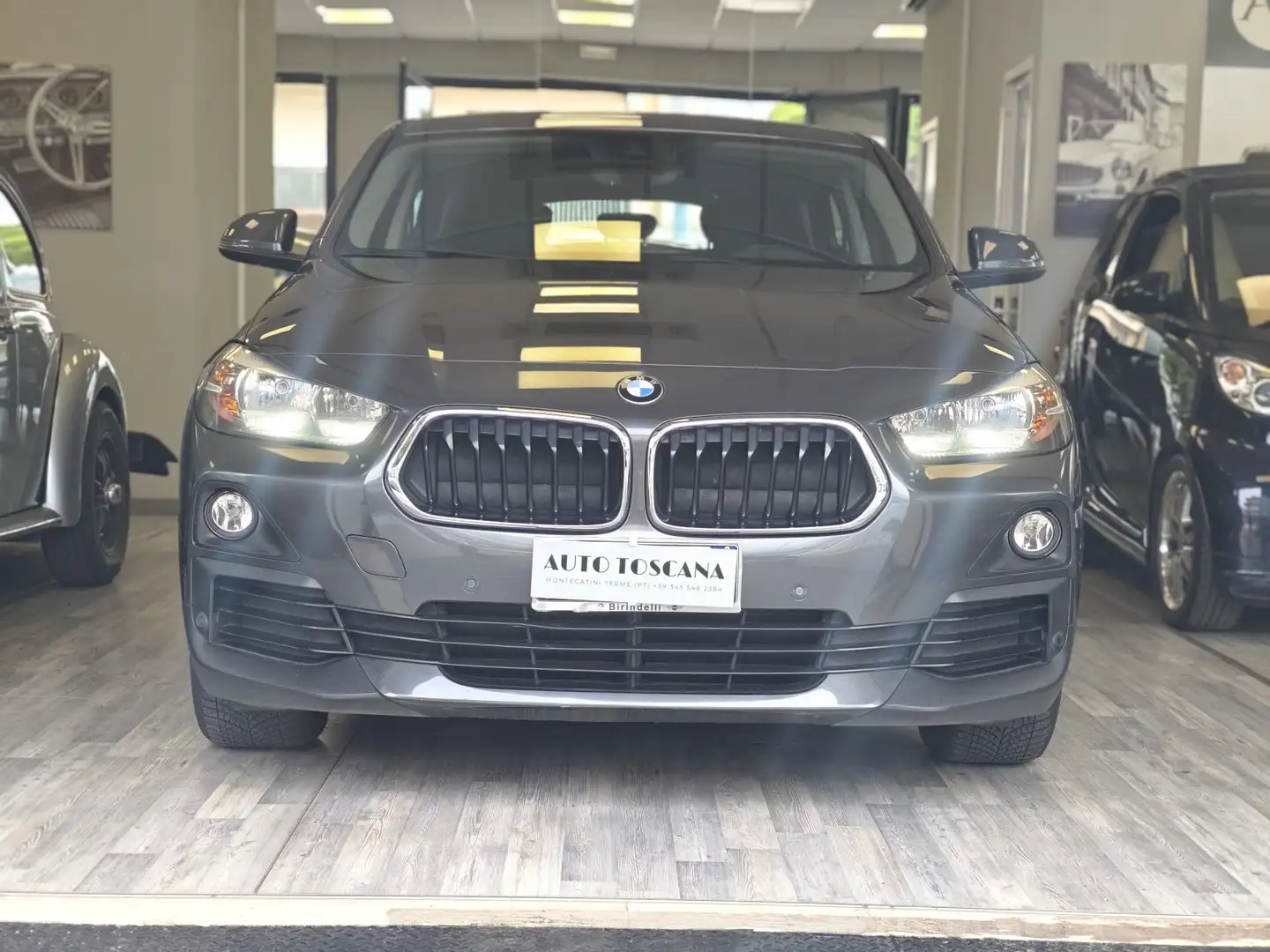 BMW X2 X2 F39 xdrive20d Business X Grijs - 1