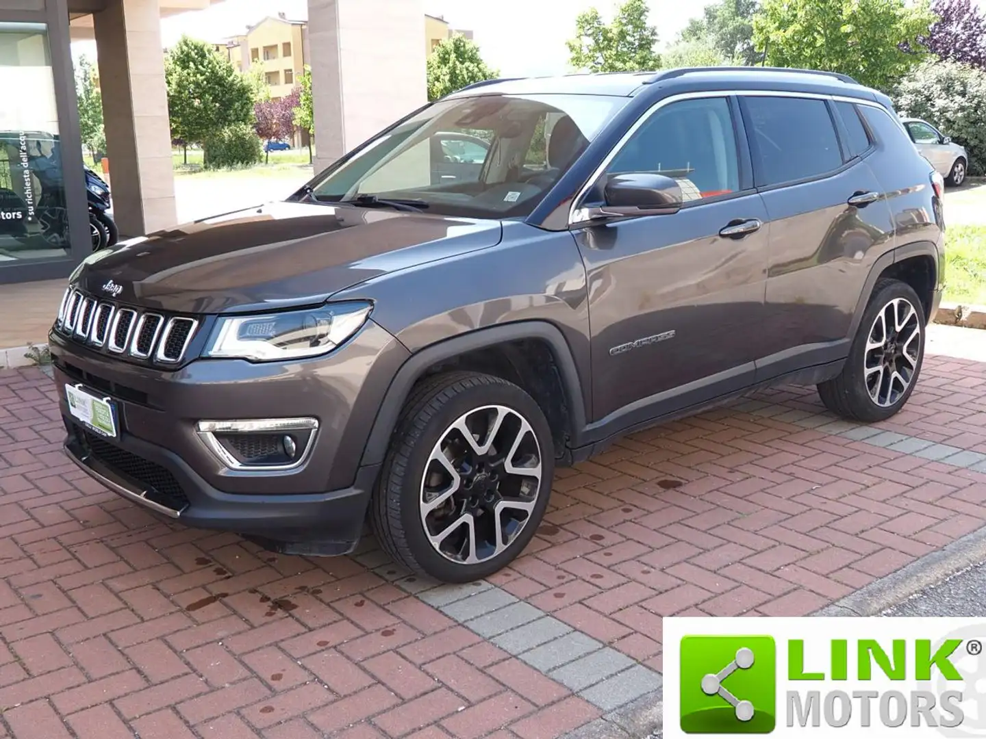 Jeep Compass 2.0 Multijet 4WD Limited finanziabile CON GARANZIA Grigio - 1