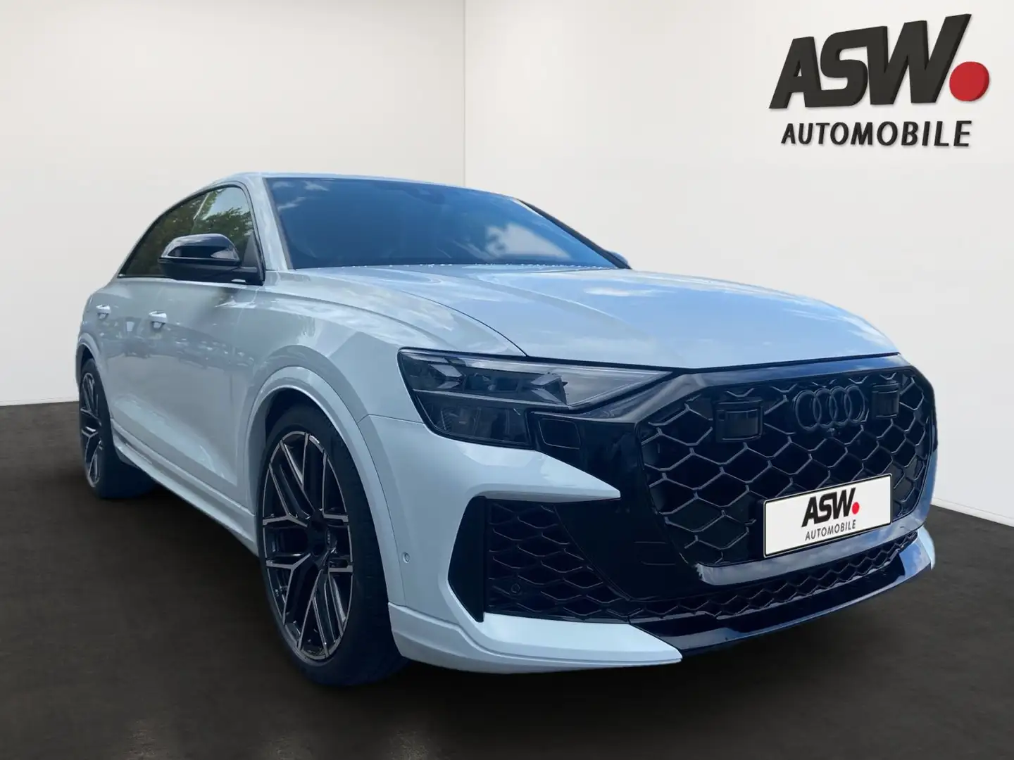 Audi RS Q8 SUV 441(600) kW(PS) tiptronic Weiß - 2