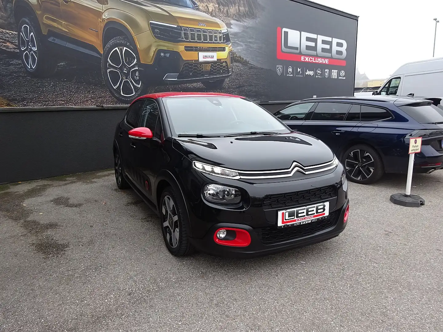 Citroen C3 PureTech 82 5-Gang-Manuell Shine Noir - 2