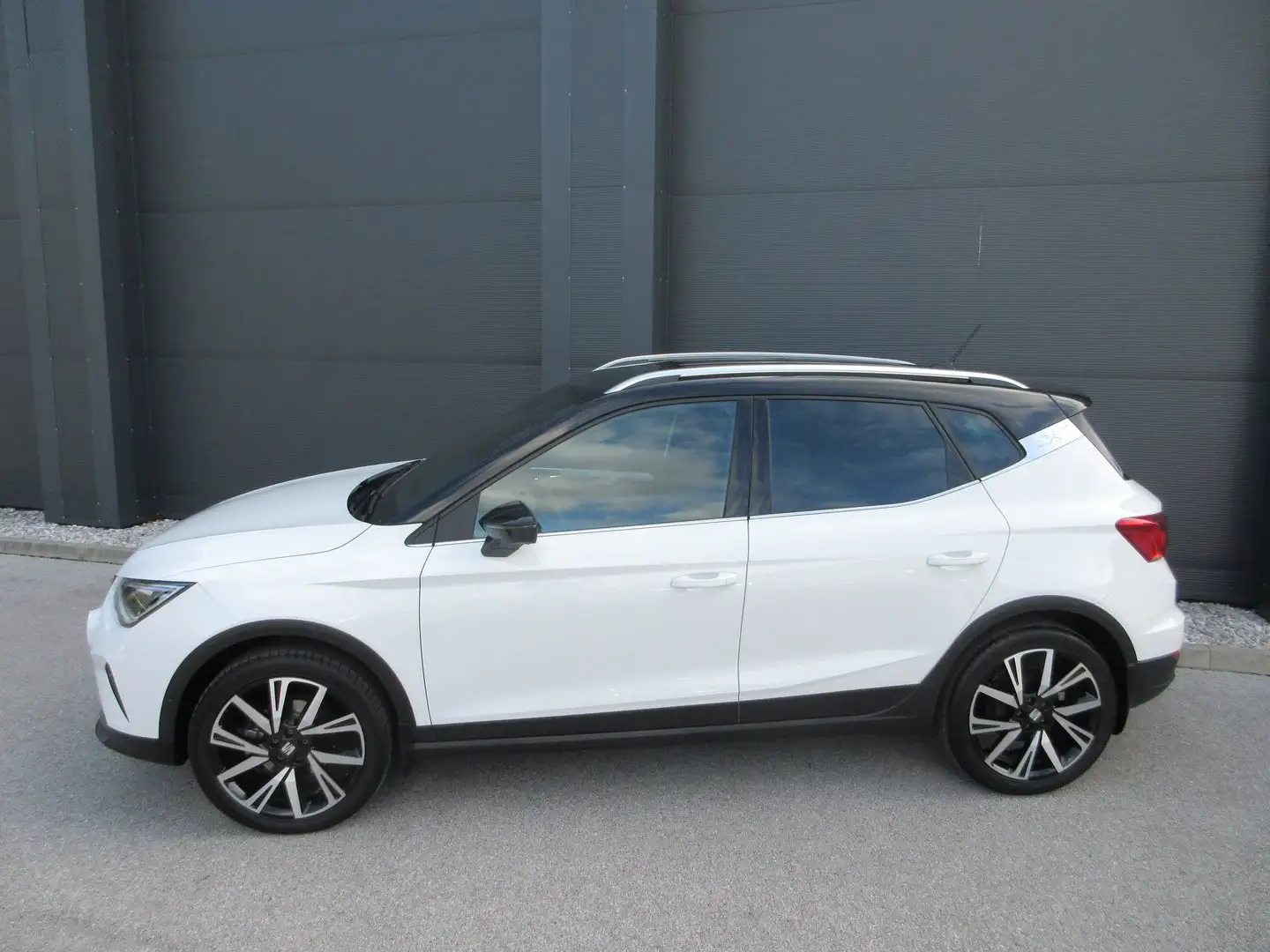 SEAT Arona FR Austria 1.0 TSI Weiß - 2