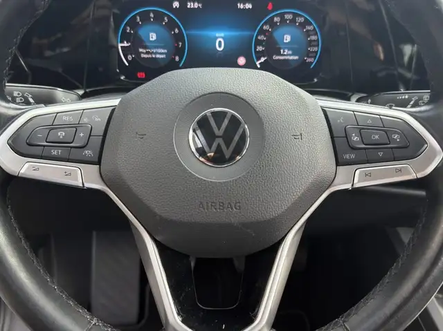 Volkswagen Golf view 9