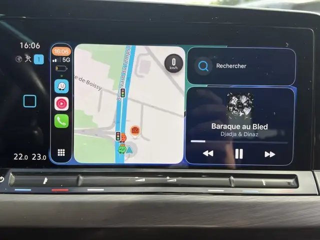 Volkswagen Golf view 13
