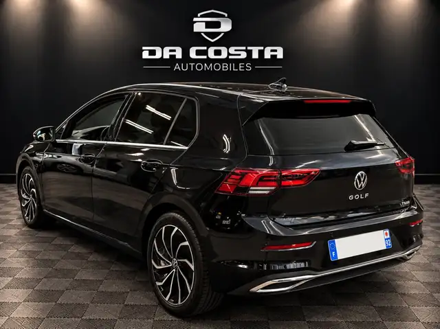Volkswagen Golf view 3