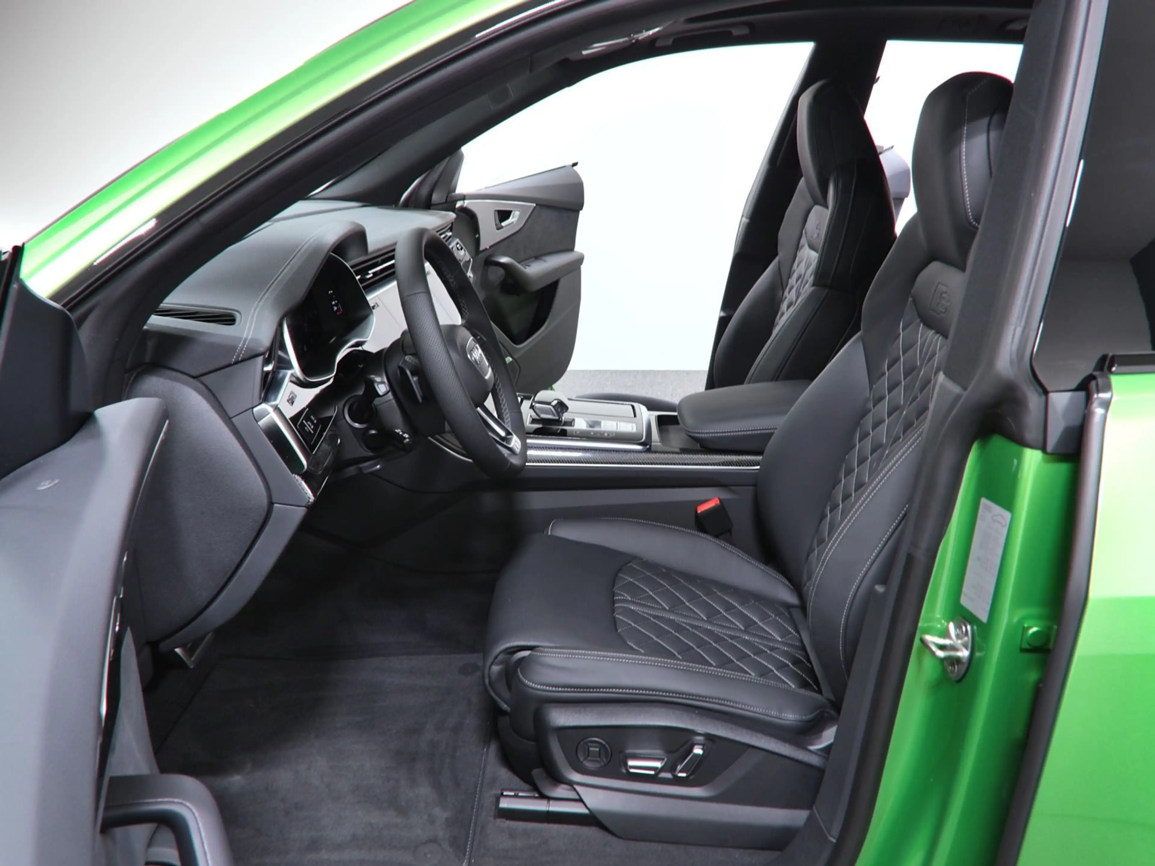 Audi Q8 50 TDI quattro Competition Plus, 22", Standh, — photo 10