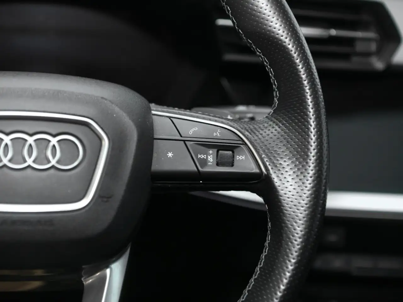 Audi A3 снимка Audi A3
