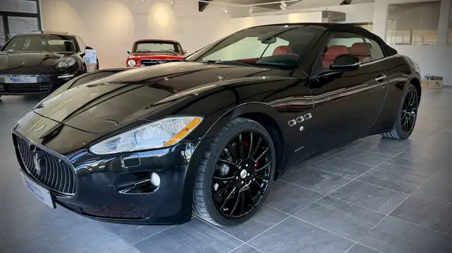 Maserati GranCabrio 4.7i V8 Automatic      *** 100% BELGE ***