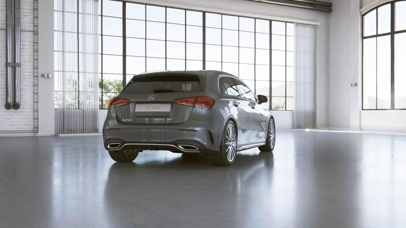 Mercedes-Benz A 250 Hatchback AMG Line | Panoramisch Dak | Memory Zete — photo 4