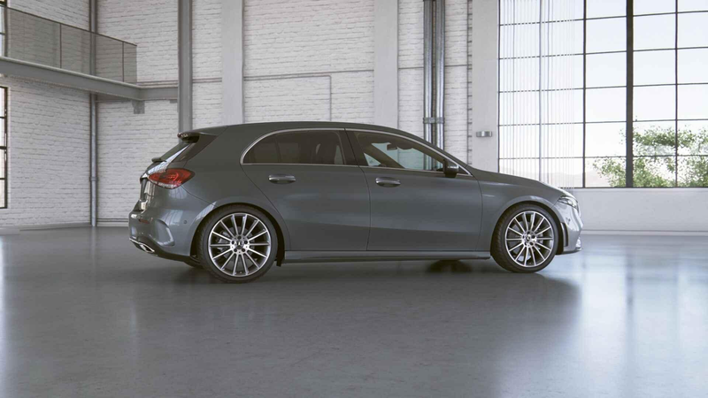 Mercedes-Benz A 250 Hatchback AMG Line | Panoramisch Dak | Memory Zete — photo 11