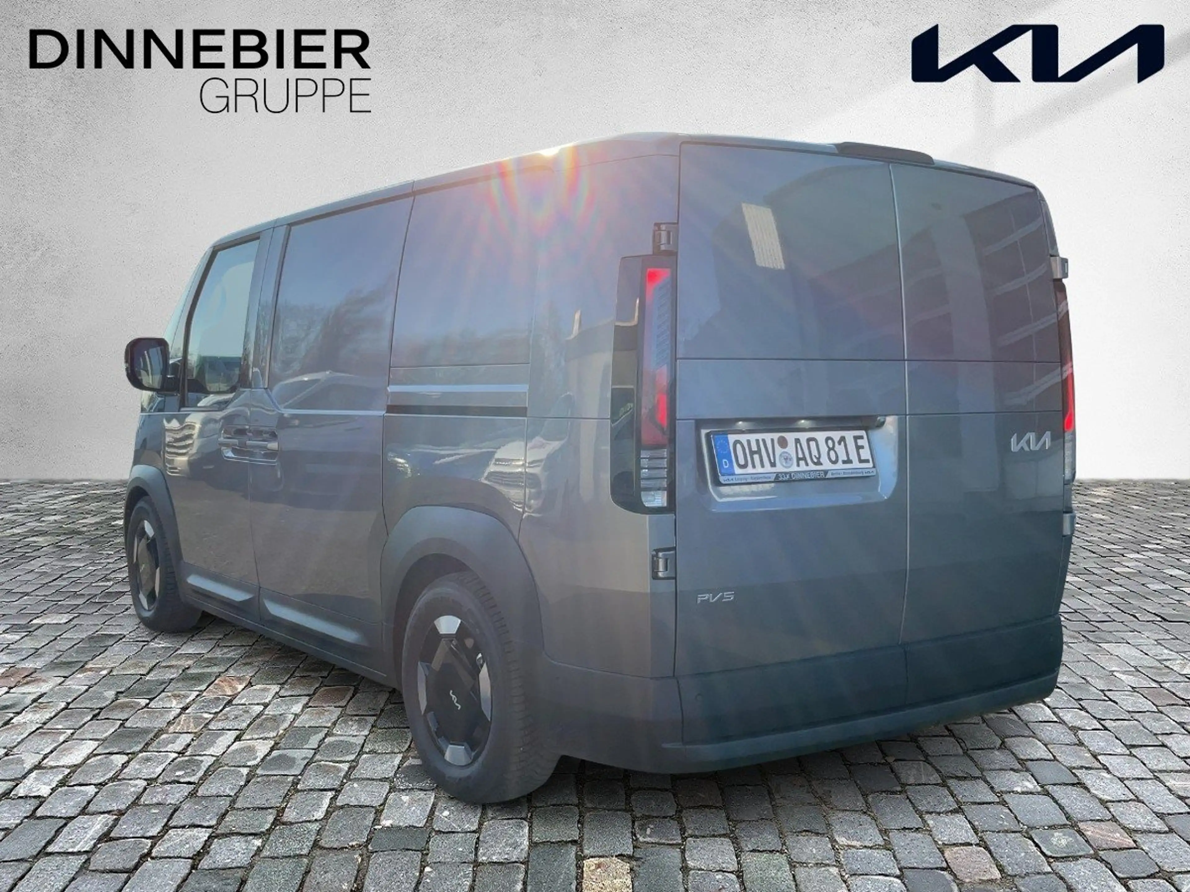 Kia PV5 Cargo L2H1 4T ELITE 71.2WP CT LM AW 360-CAM — photo 6