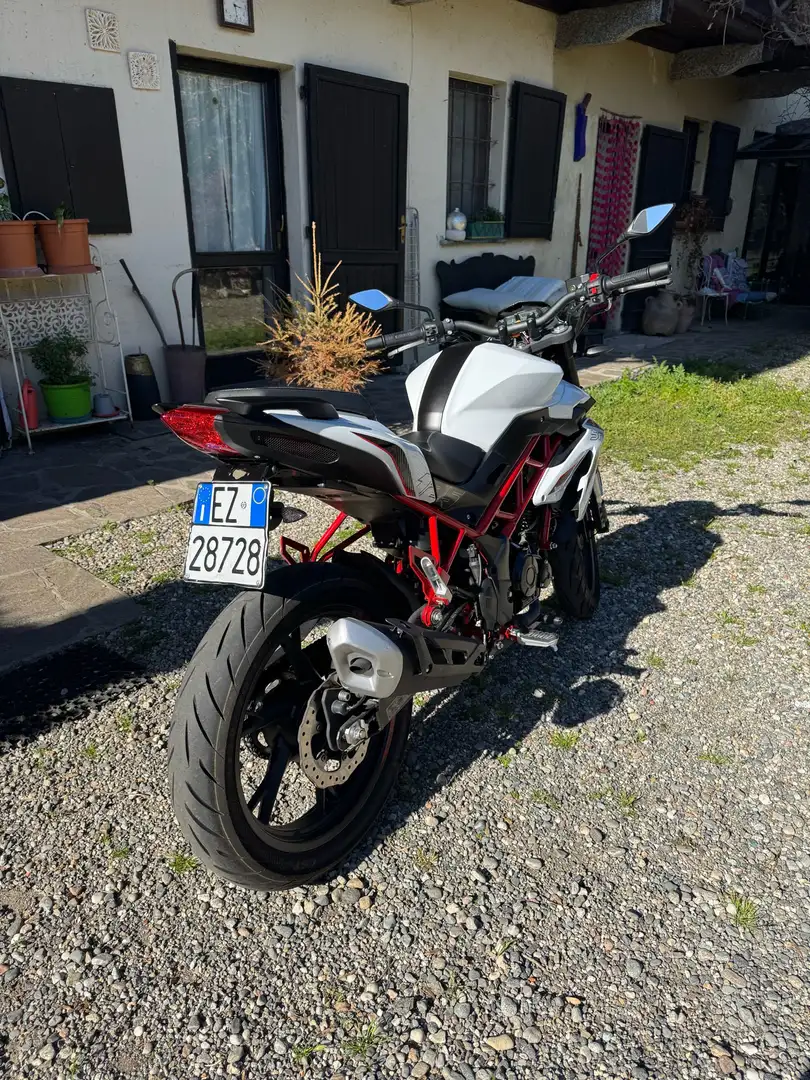 Benelli BN 125 - 2