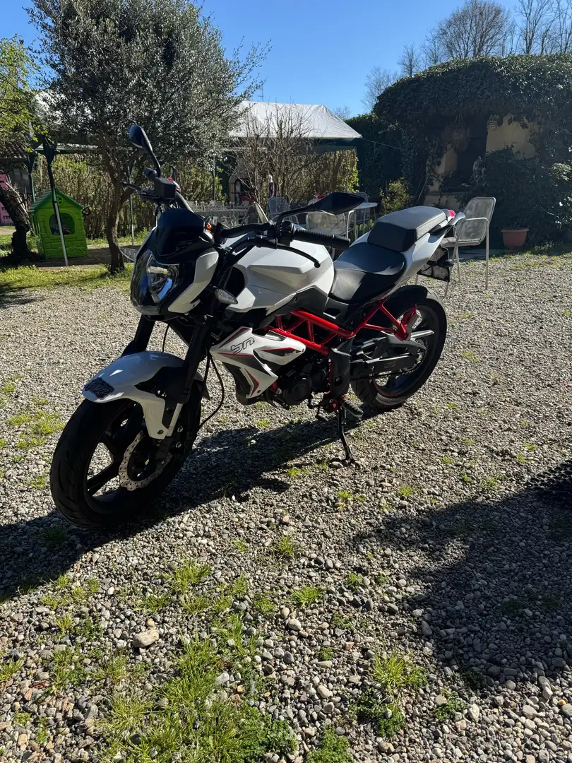 Benelli BN 125 - 1