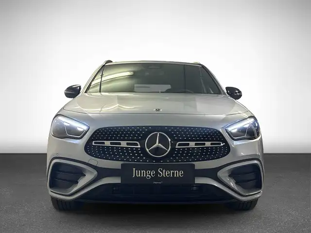 Mercedes-Benz GLA 200 d 4MATIC Österreich-Edition PTS Navi AUT Ansicht 5