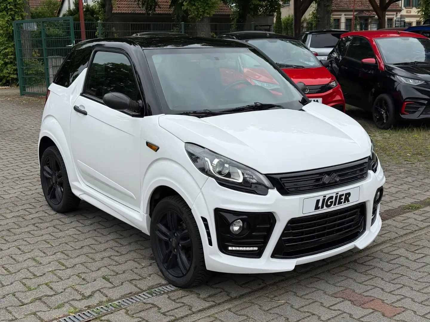 Ligier JS 50 DCI Sport  Mopedauto 45 KM/H Fehér - 1