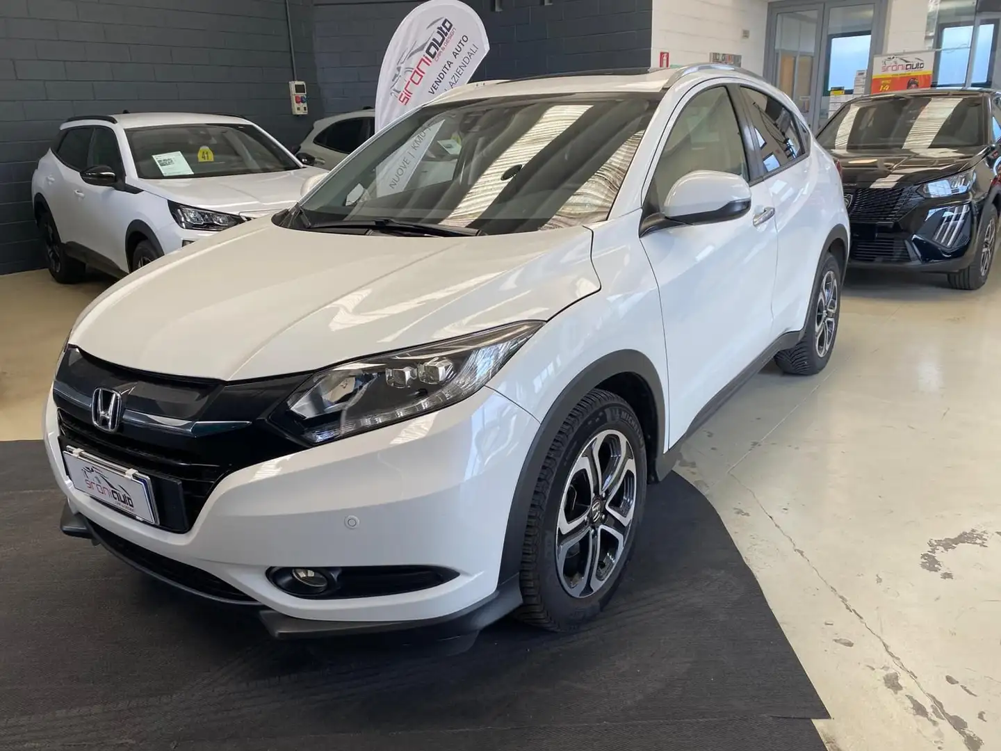 Honda HR-V 1.5 i-VTEC CVT Executive Navi ADAS Bianco - 1