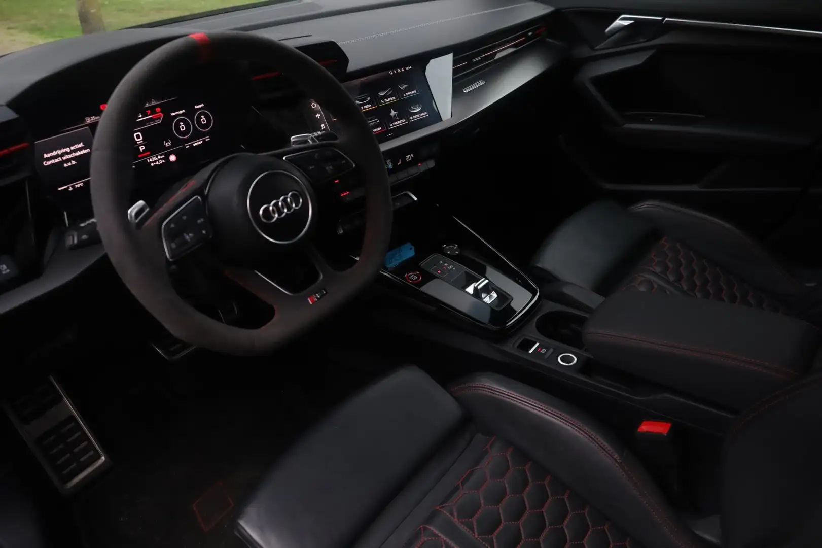 Audi RS3 Sportback 2.5 TFSI RS 3 quattro Aut. | Miltek uitl Noir - 2