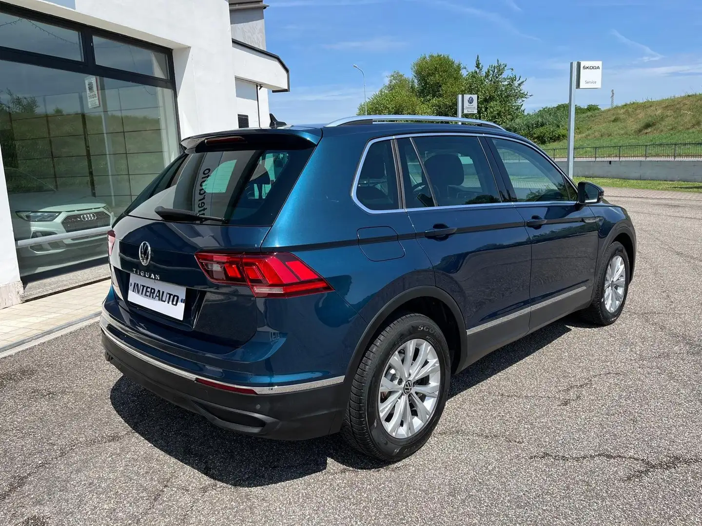 Volkswagen Tiguan 2.0 tdi Life 150cv dsg Bleu - 2