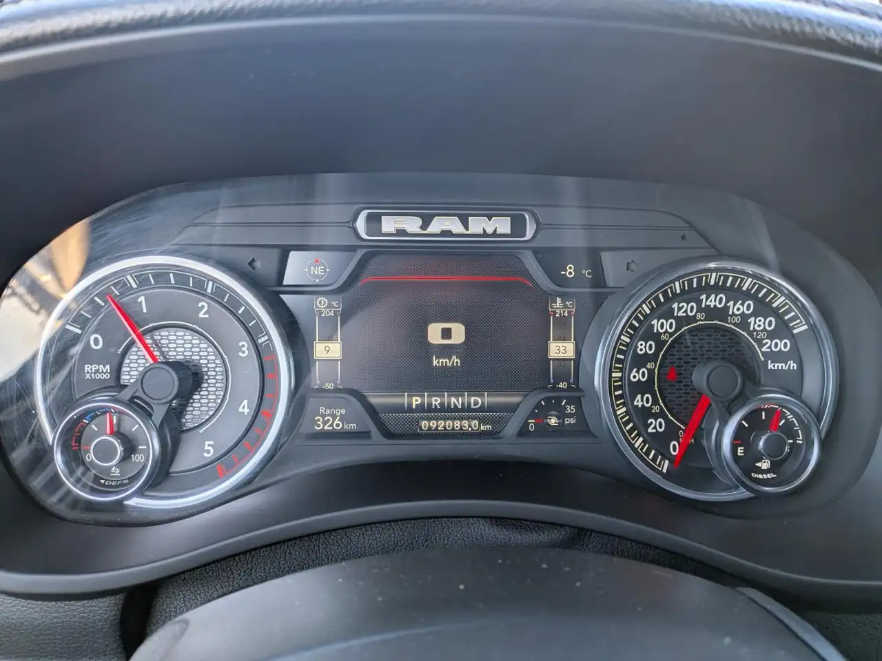 RAM 3500 снимка RAM 3500