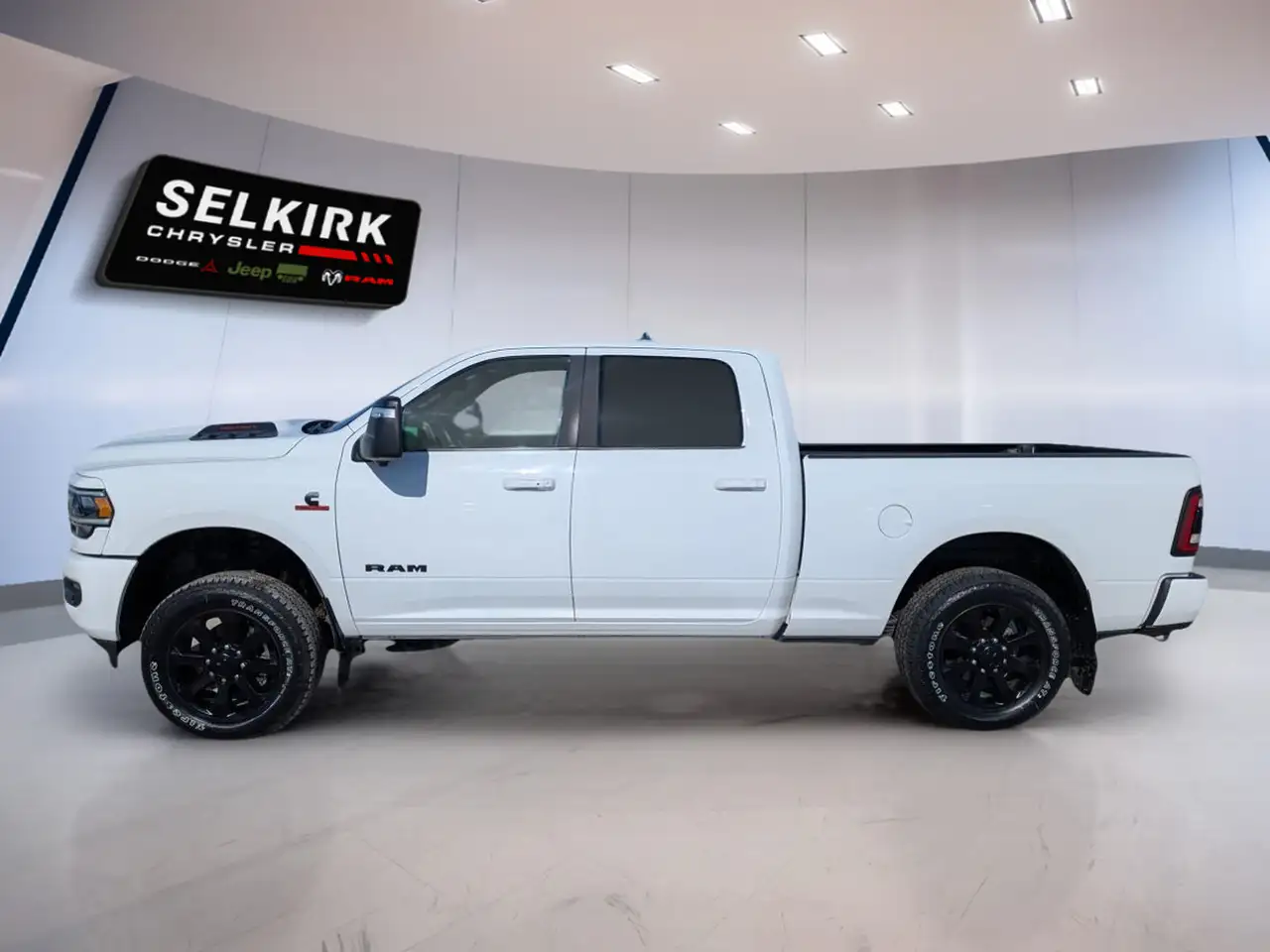 RAM 3500 снимка RAM 3500