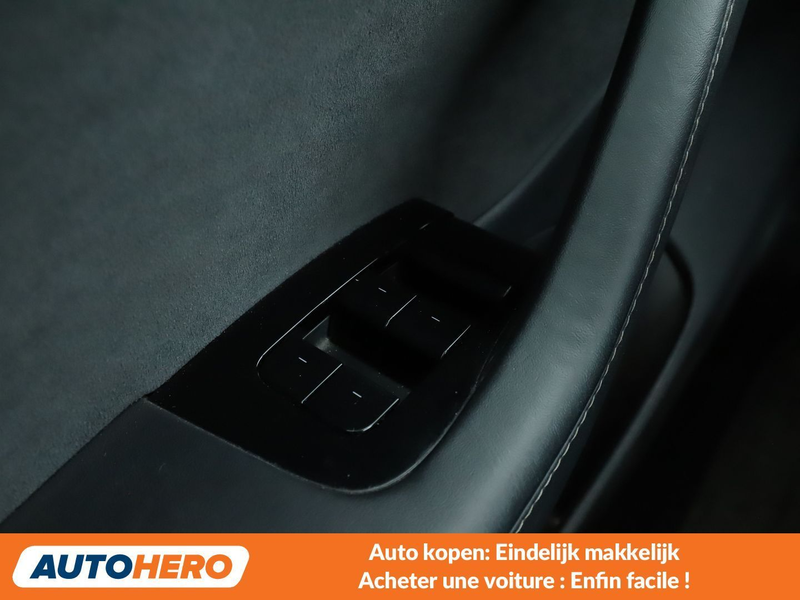 Tesla Model 3 Long Range Dual AWD AWD — photo 15