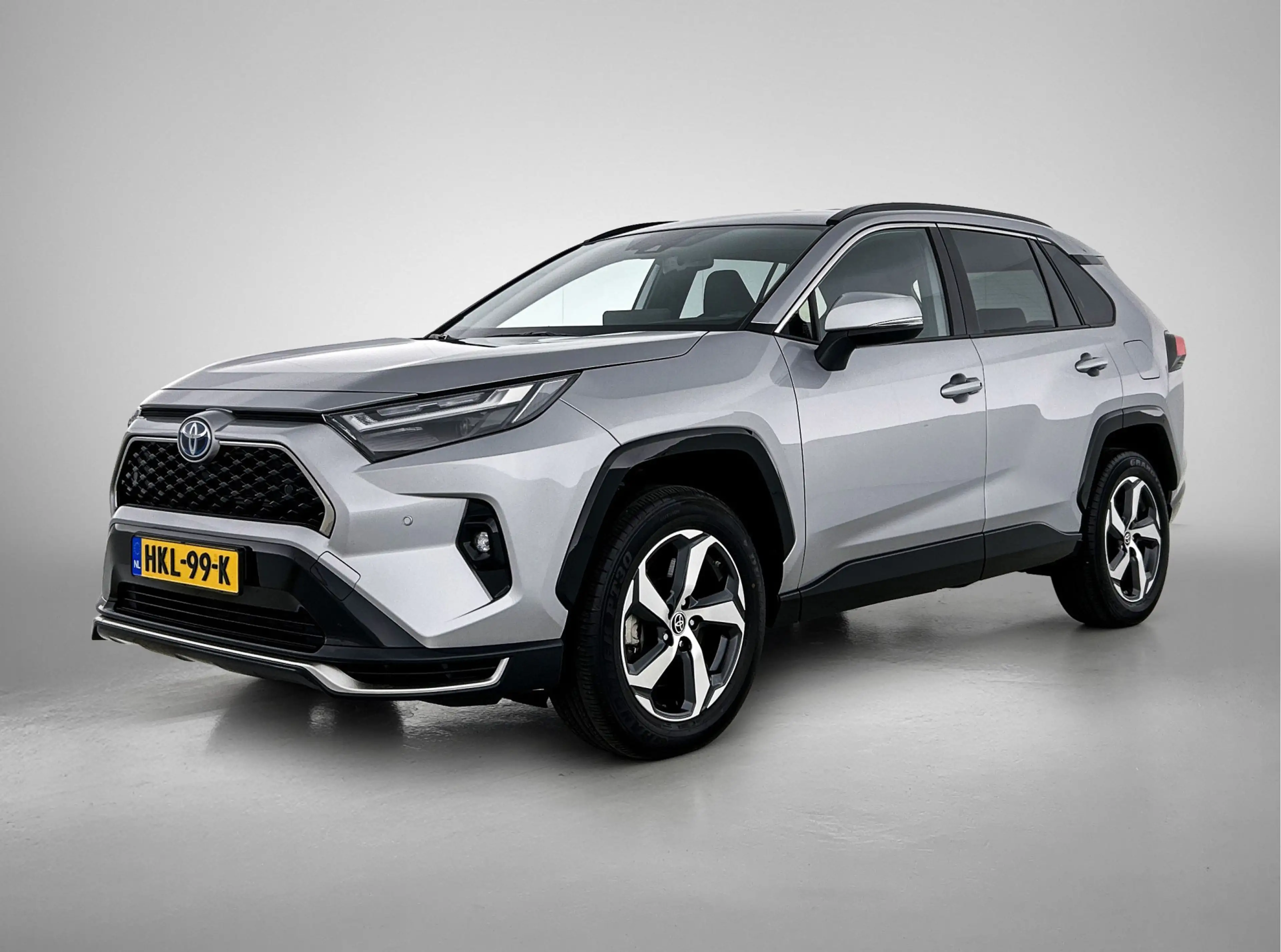 Toyota RAV 4 2.5 Plug-in Hybrid AWD Dynamic | 1.650 Kg trekgewi