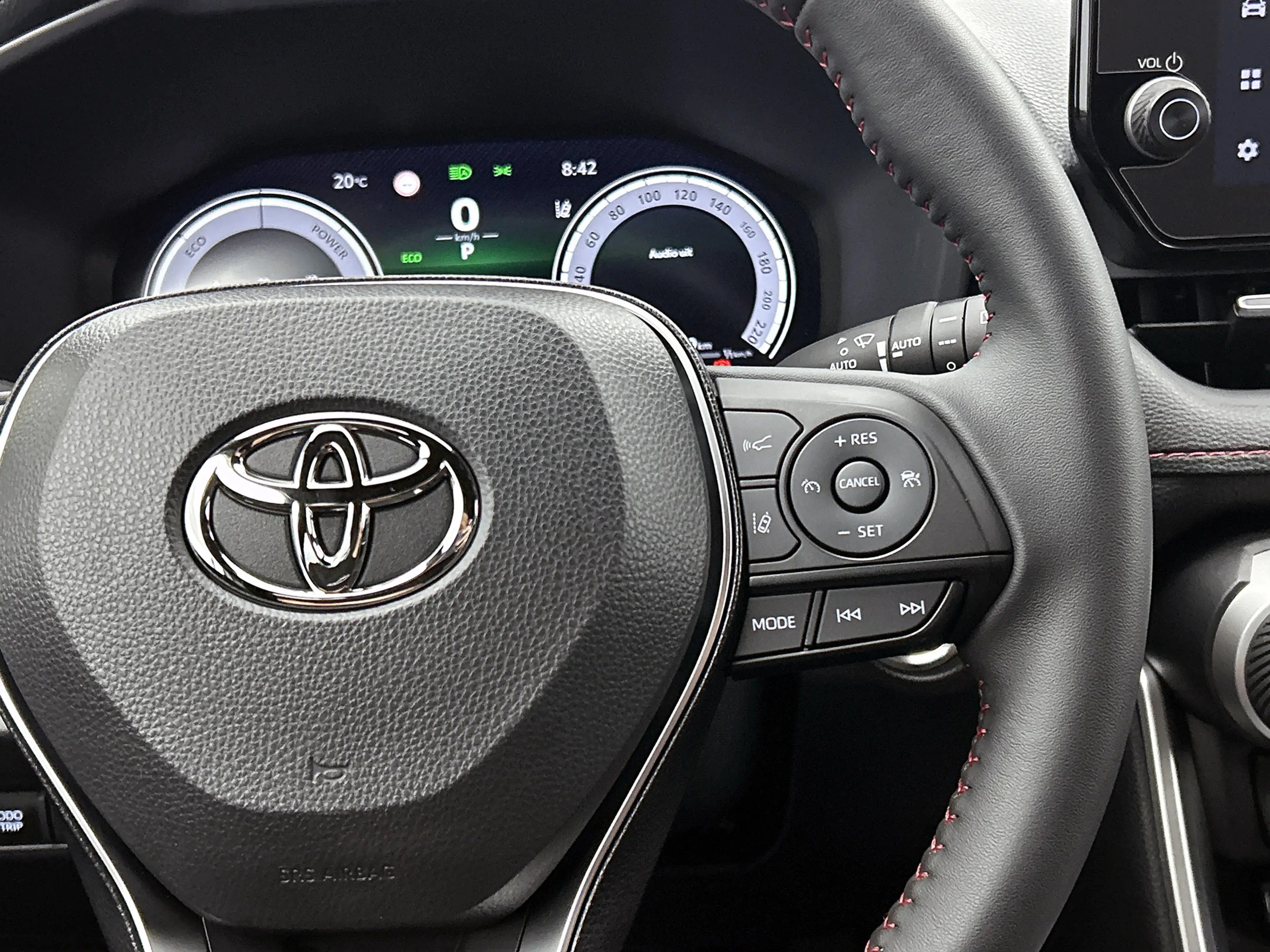 Toyota RAV 4 2.5 Plug-in Hybrid AWD Dynamic | 1.650 Kg trekgewi — photo 15