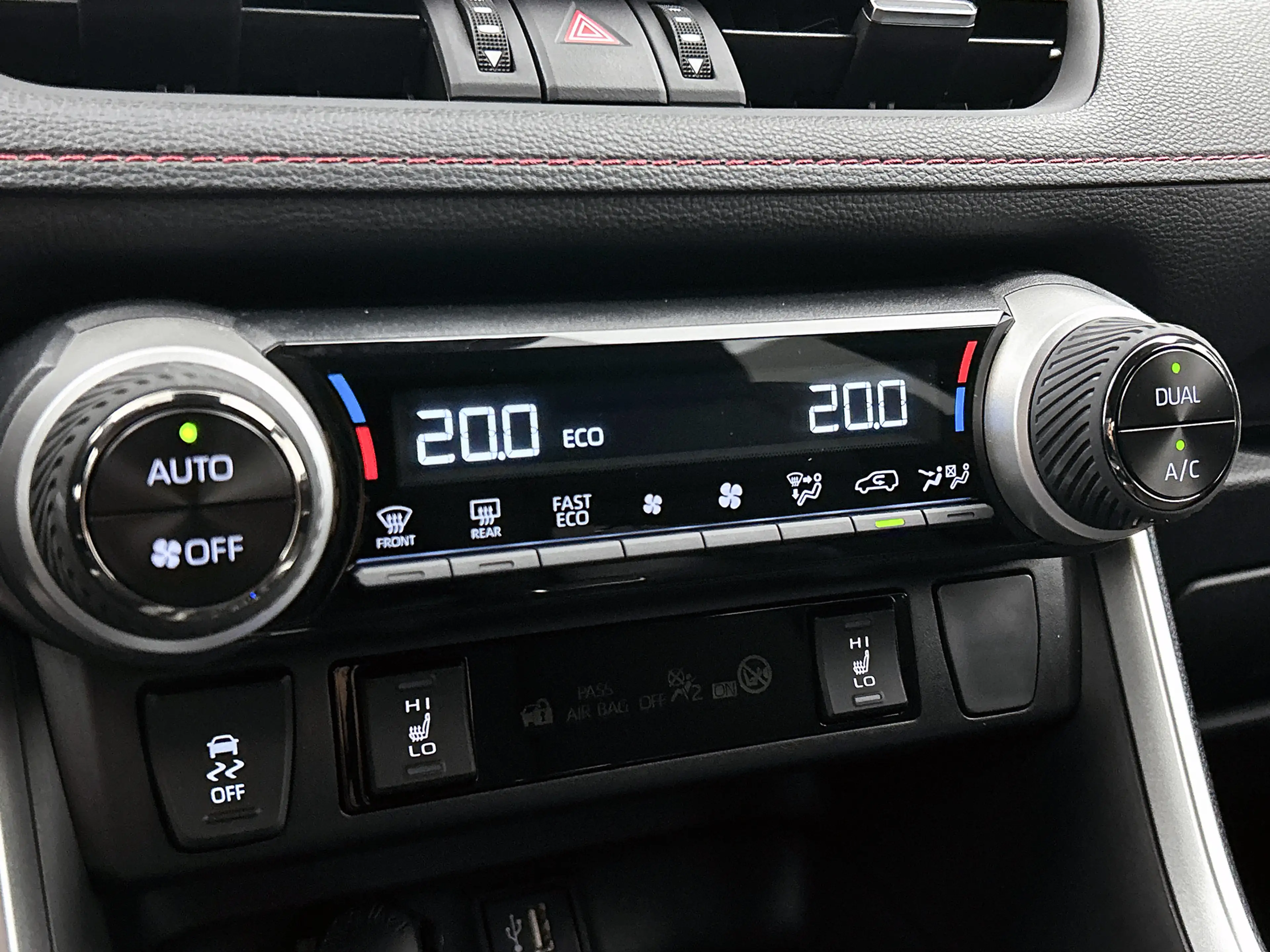 Toyota RAV 4 2.5 Plug-in Hybrid AWD Dynamic | 1.650 Kg trekgewi — photo 10