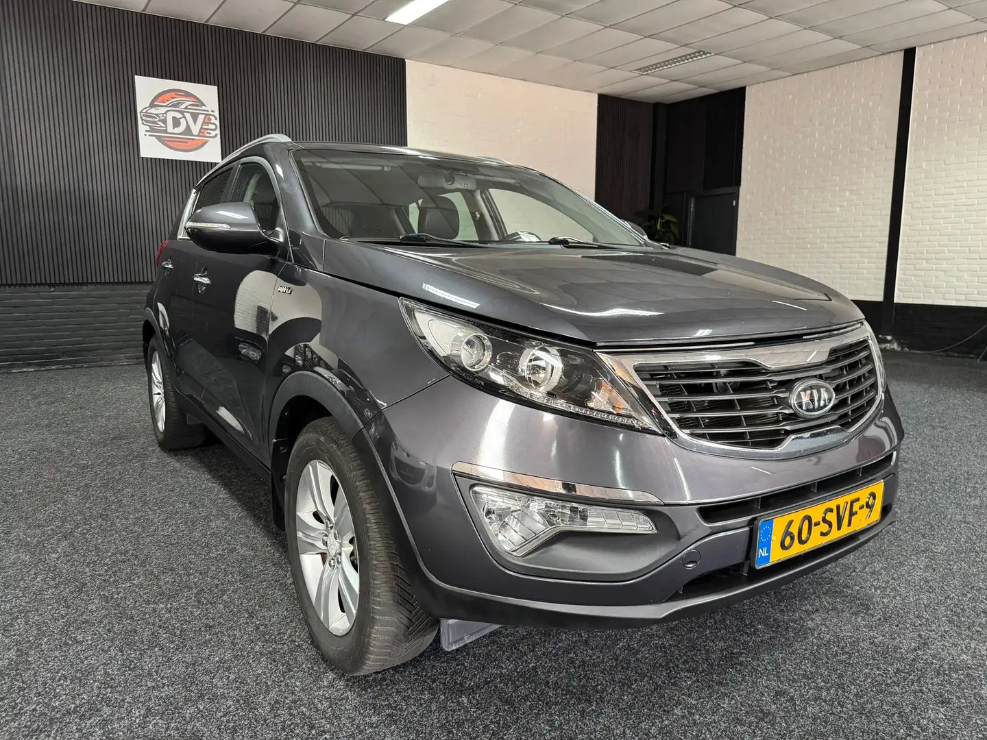 Kia Sportage 2.0 X-ecutive 4wd Plus Pack, AUTOMAAT, CLIMAT, HAL Grijs - 2