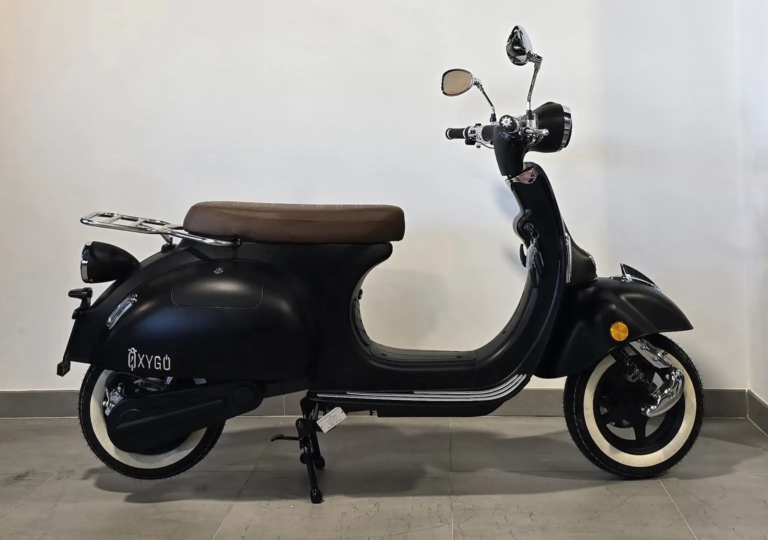 Altro Nero - 1