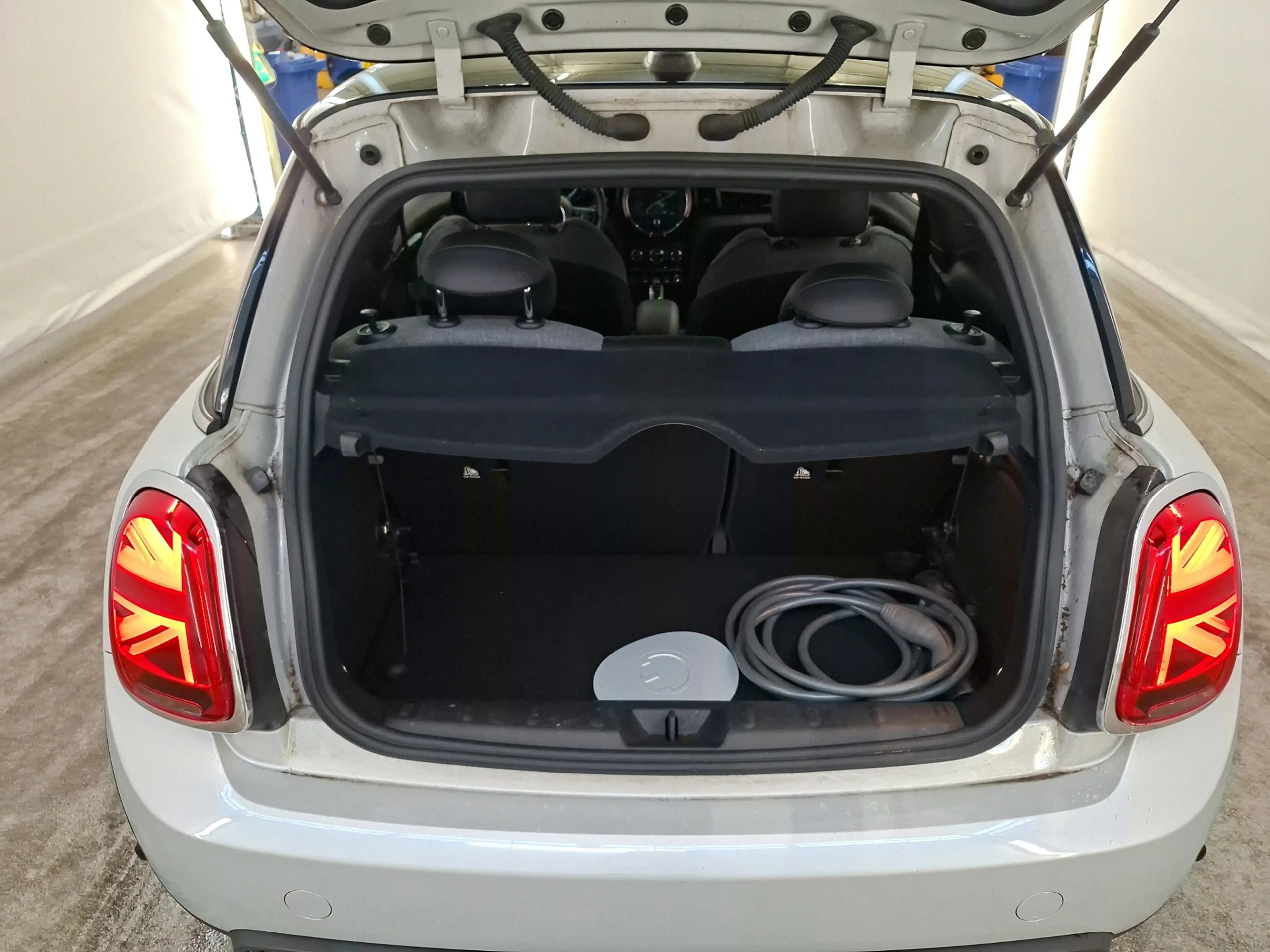 MINI Cooper E Electric 33 kWh 184pk | SOH 94% | Carplay | Camera — photo 15