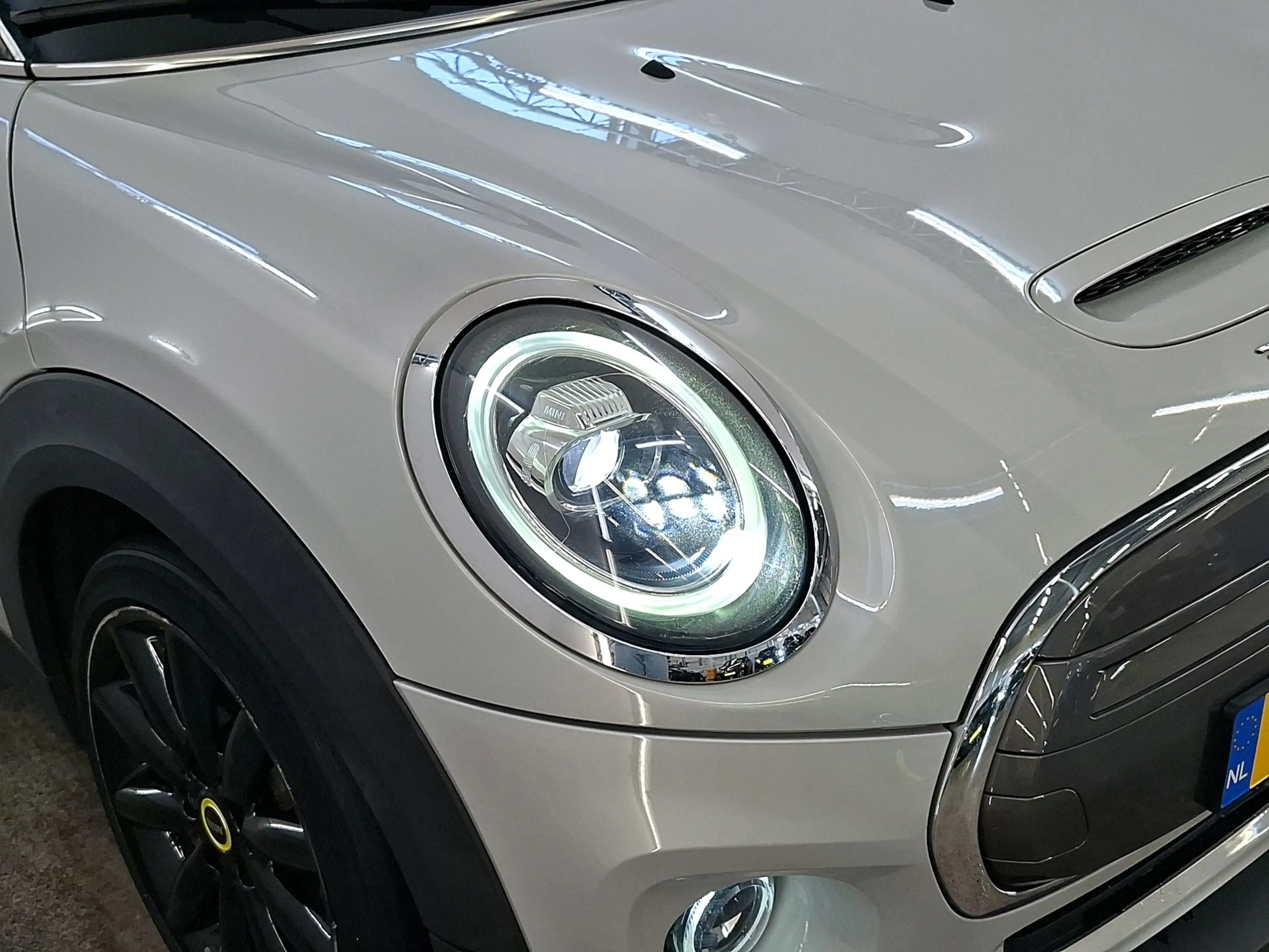 MINI Cooper E Electric 33 kWh 184pk | SOH 94% | Carplay | Camera — photo 17