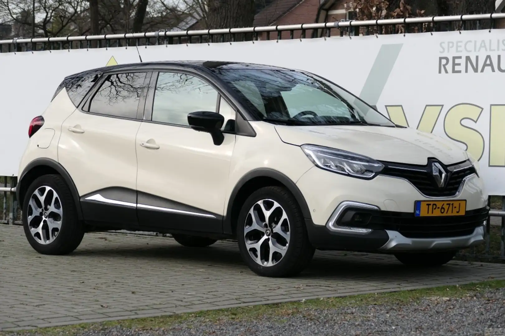 Renault Captur TCe 120 EDC Automaat Intens Blanc - 1