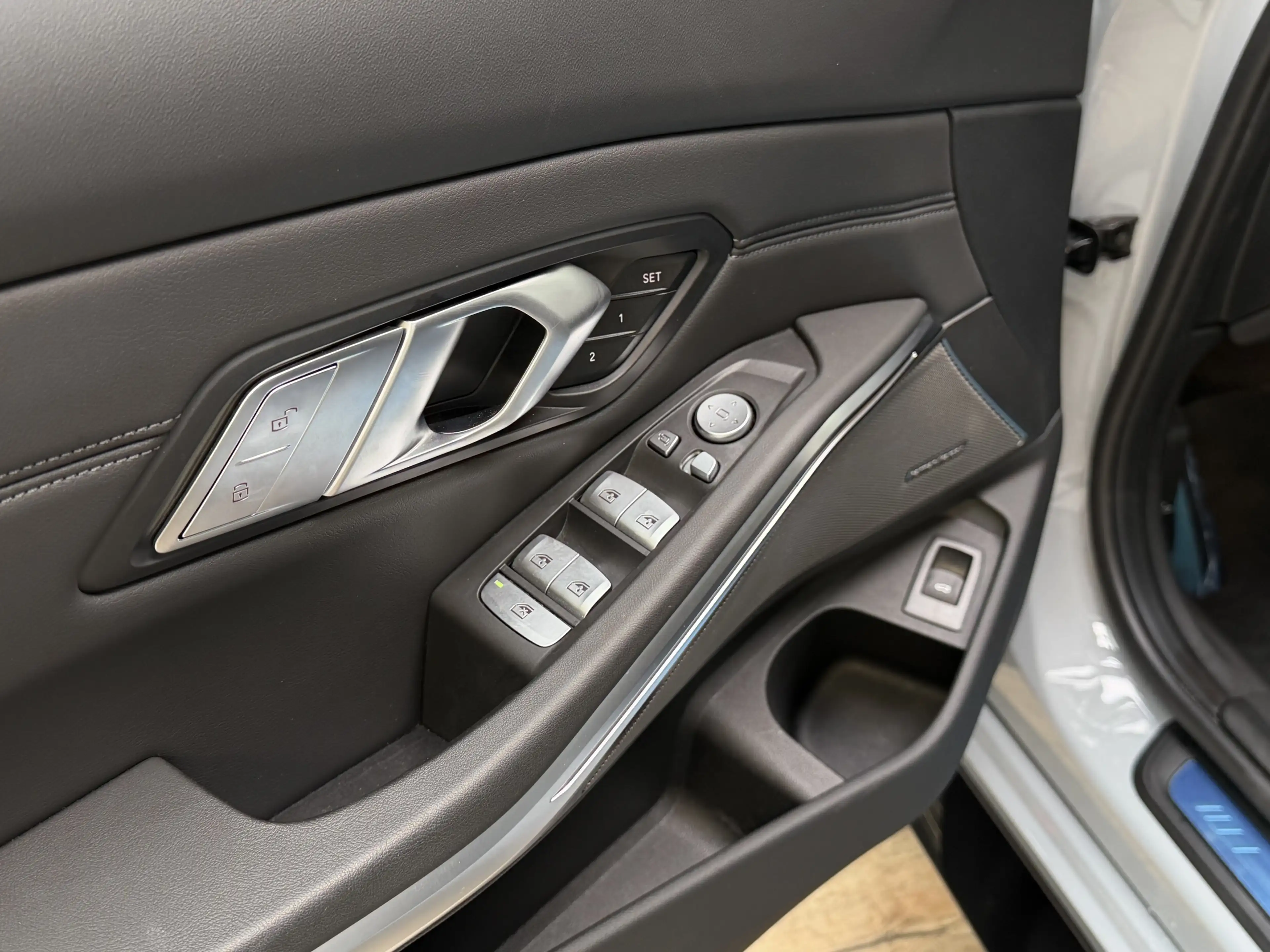 BMW M3 xDrive To. Comp. Sitzlüftung ACC 360° Carbon — photo 14