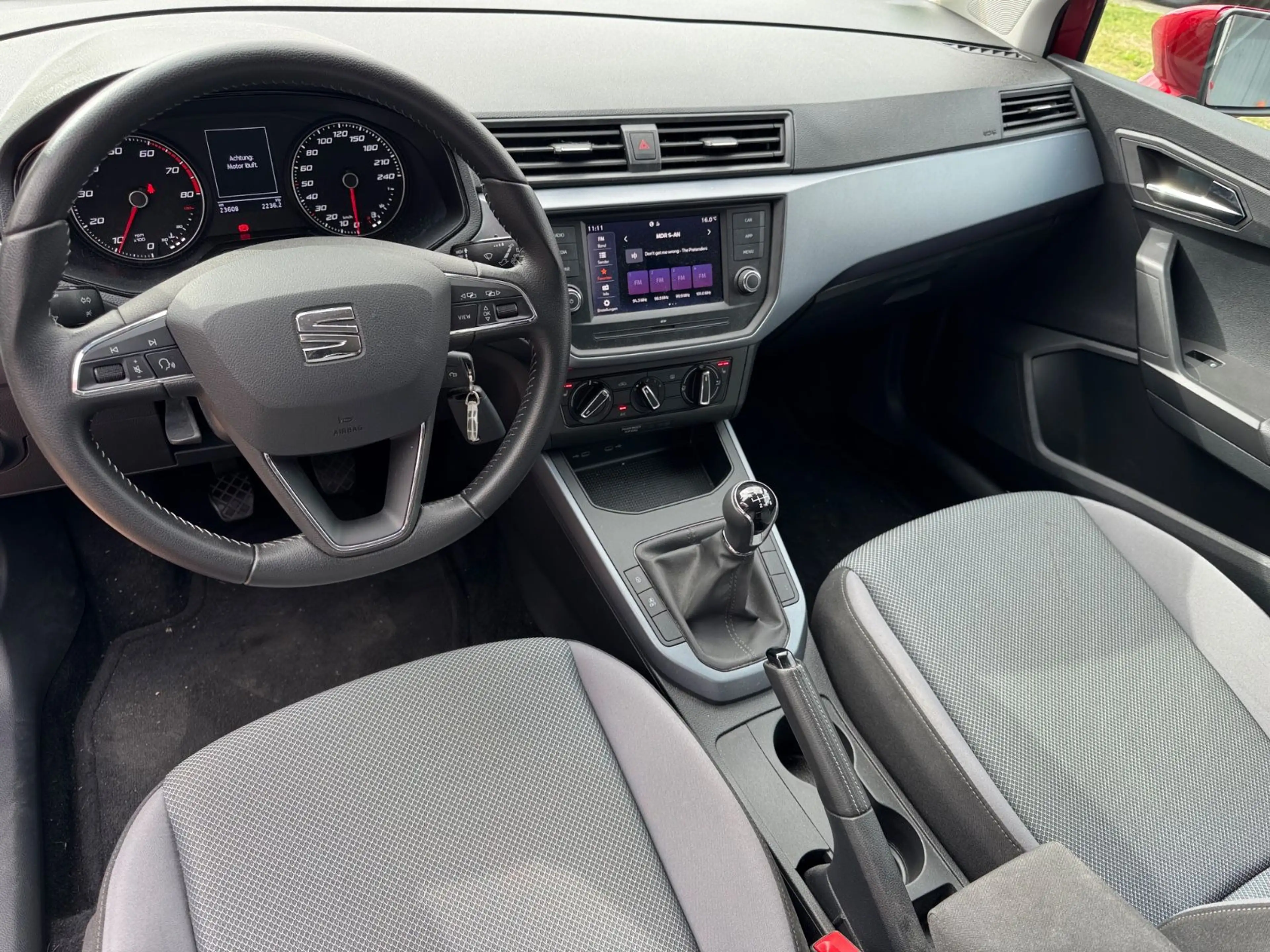 SEAT Arona Style 81kw-PDC-Sitzheizung-DAB — photo 12