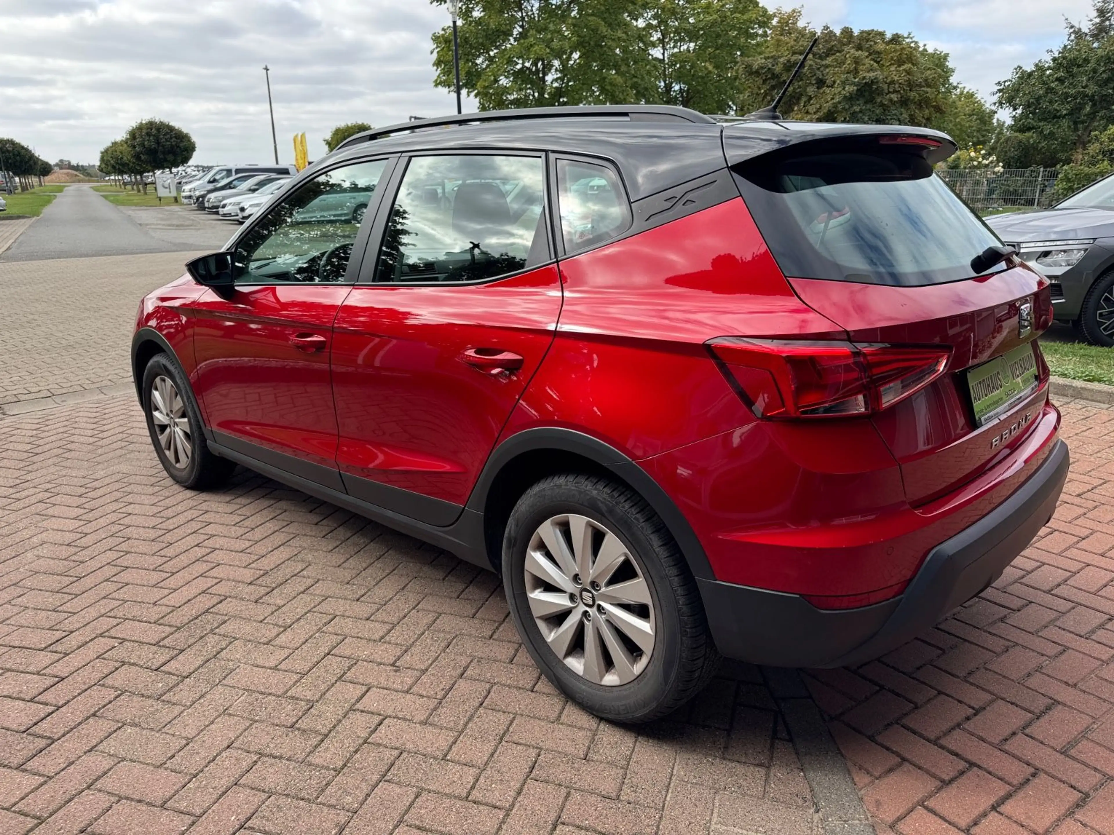 SEAT Arona Style 81kw-PDC-Sitzheizung-DAB — photo 7