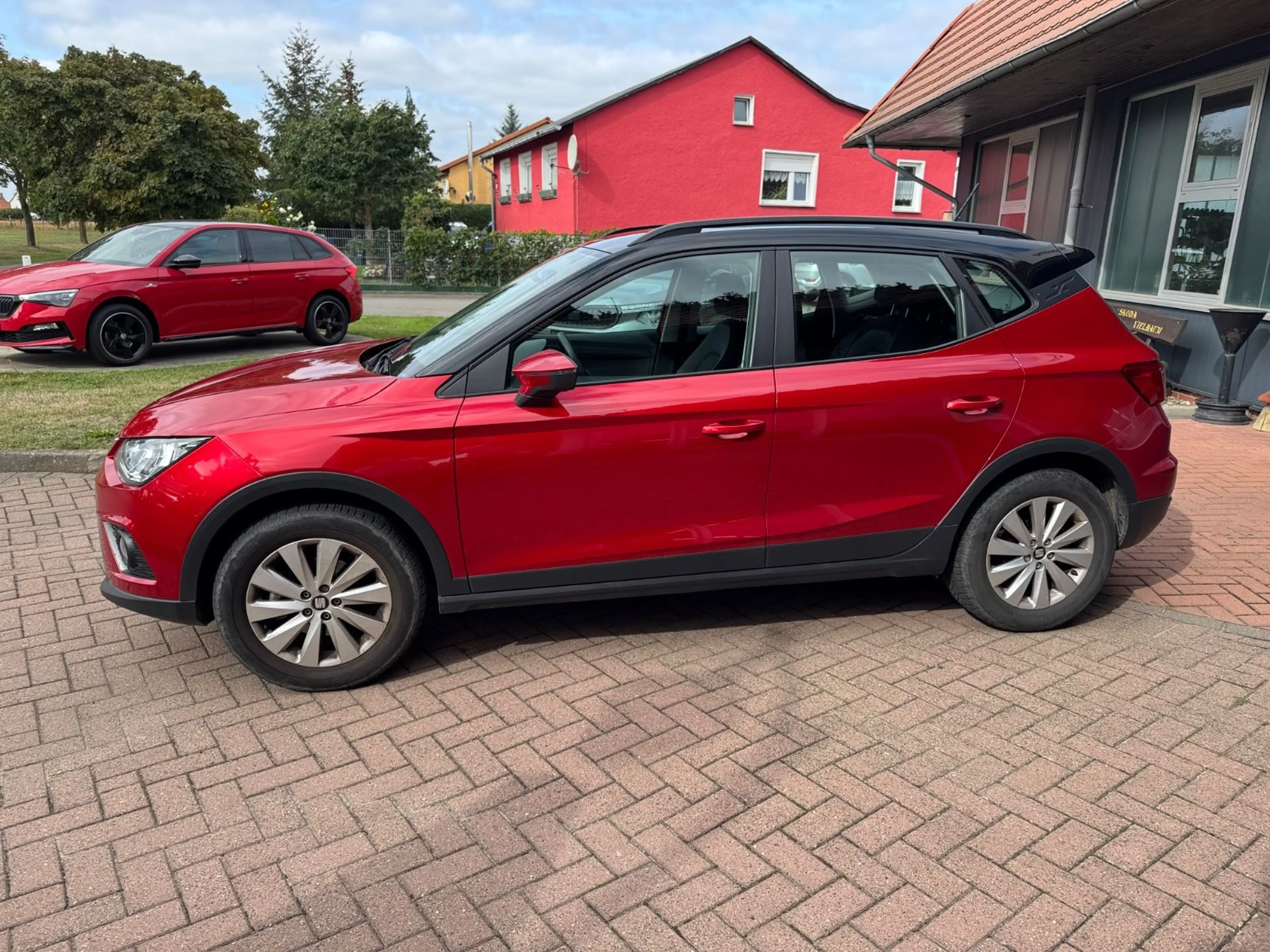 SEAT Arona Style 81kw-PDC-Sitzheizung-DAB — photo 9
