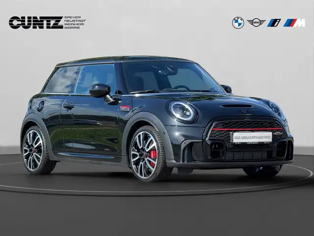 Mini Hatch view 3