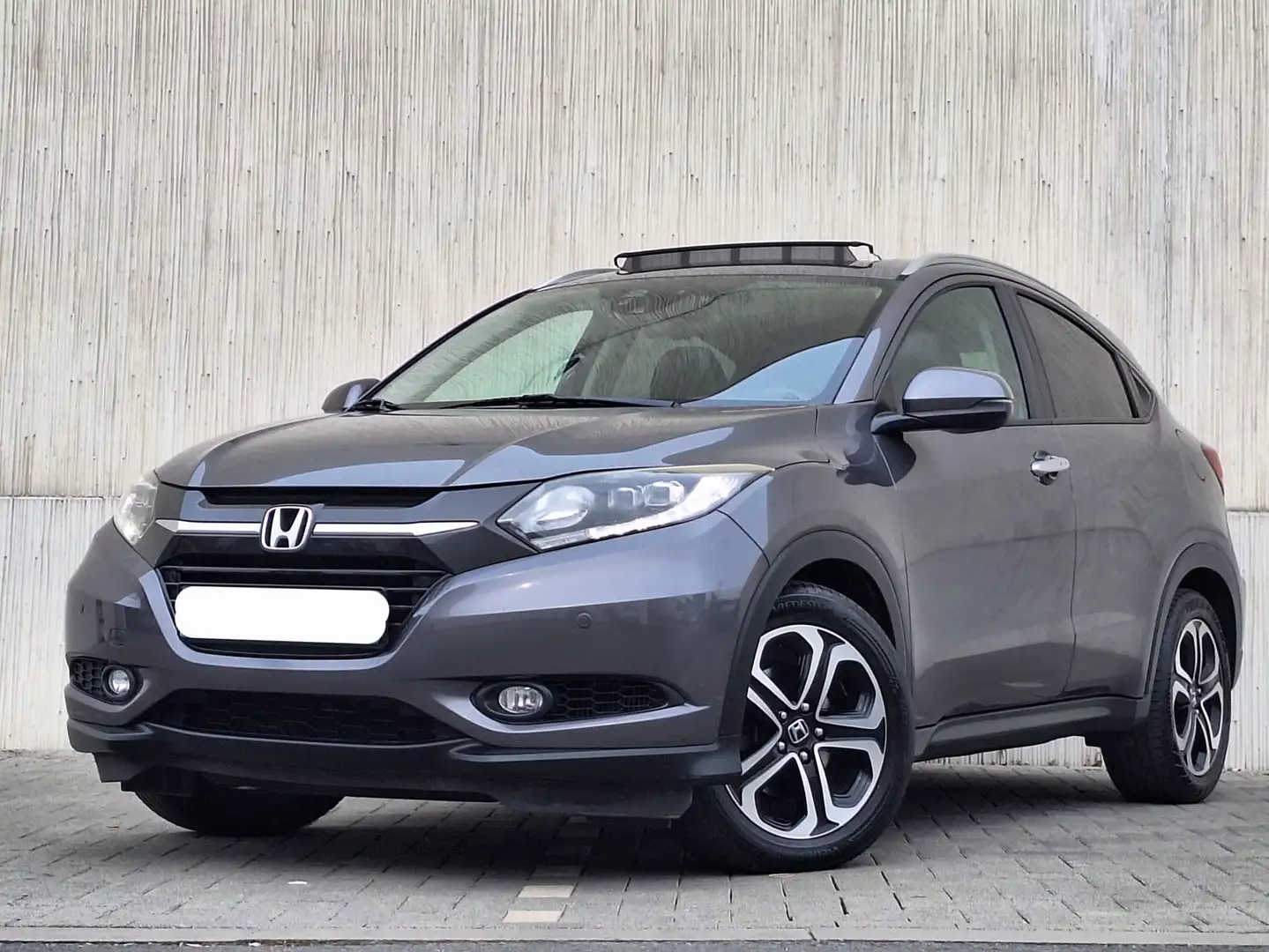 Honda HR-V 1.6 D-TEC/ TOIT PANO/ FULL OPTION/ CARNET - 1