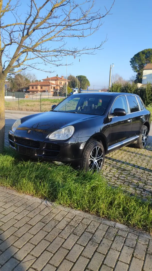 Porsche Cayenne 3.2 Nero - 2